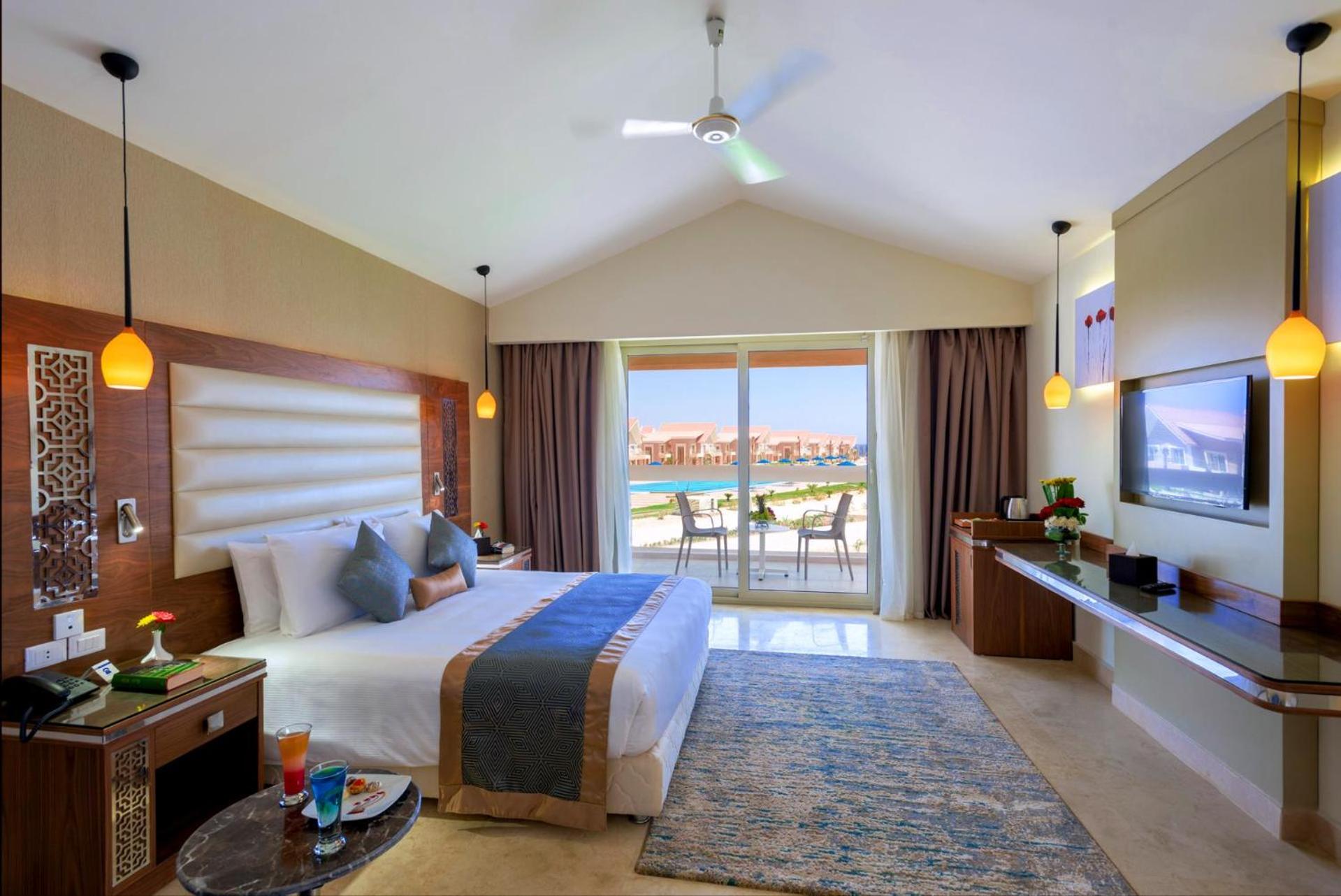 Specail Offer -Deluxe Family Room - Egyptians and Residents Only