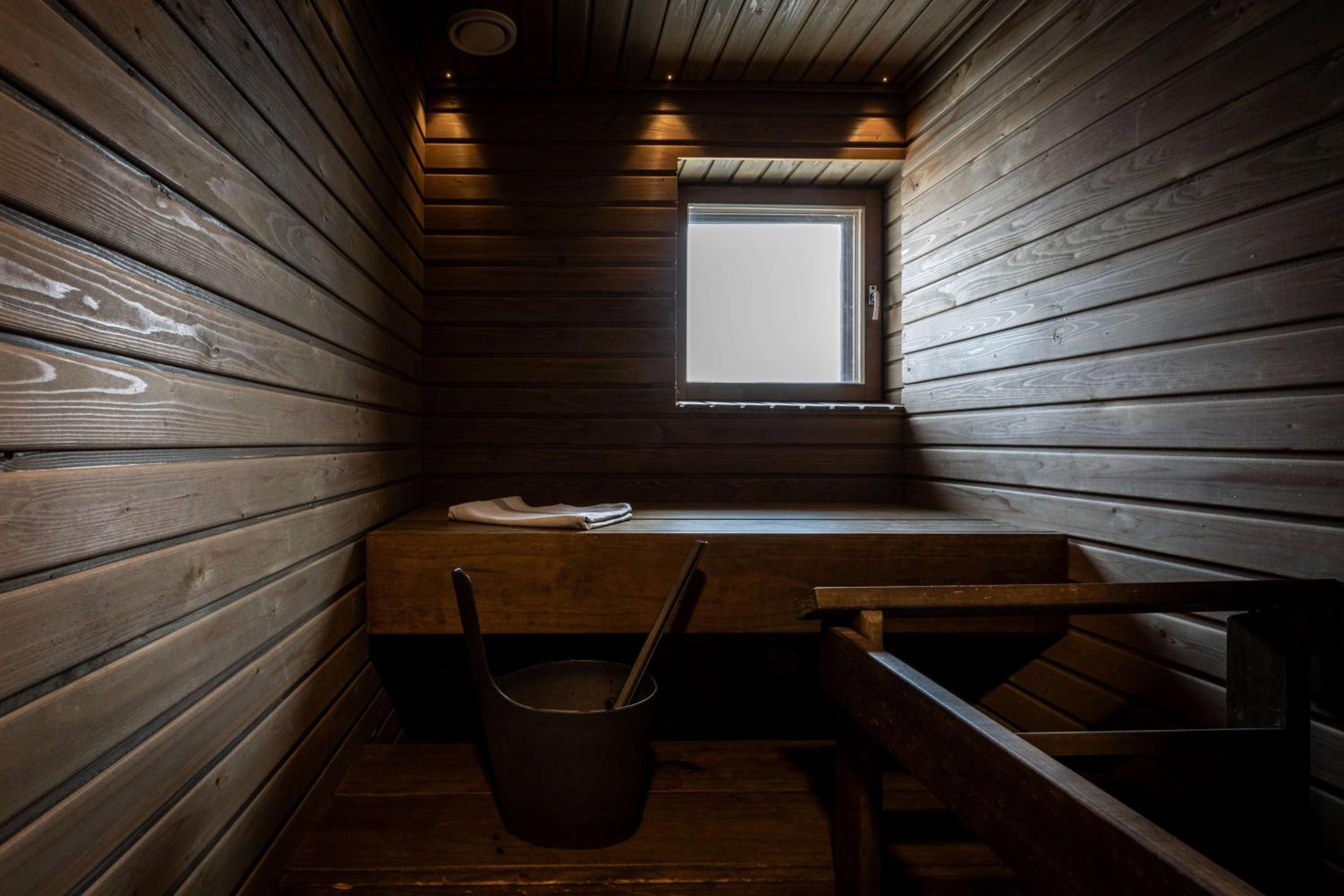 King Superior With Sauna - Photo 6