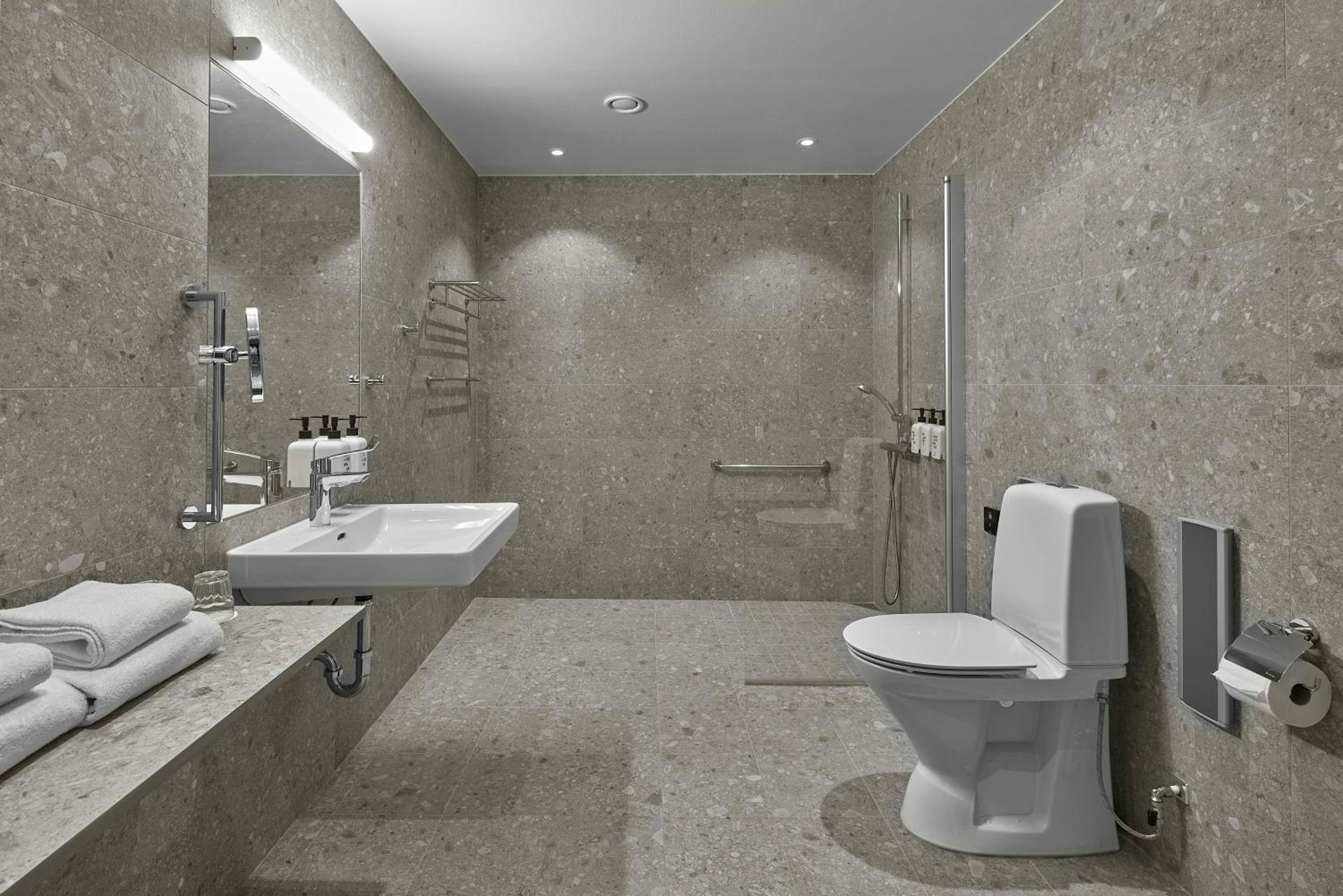 Superior Twin Room - Photo 4