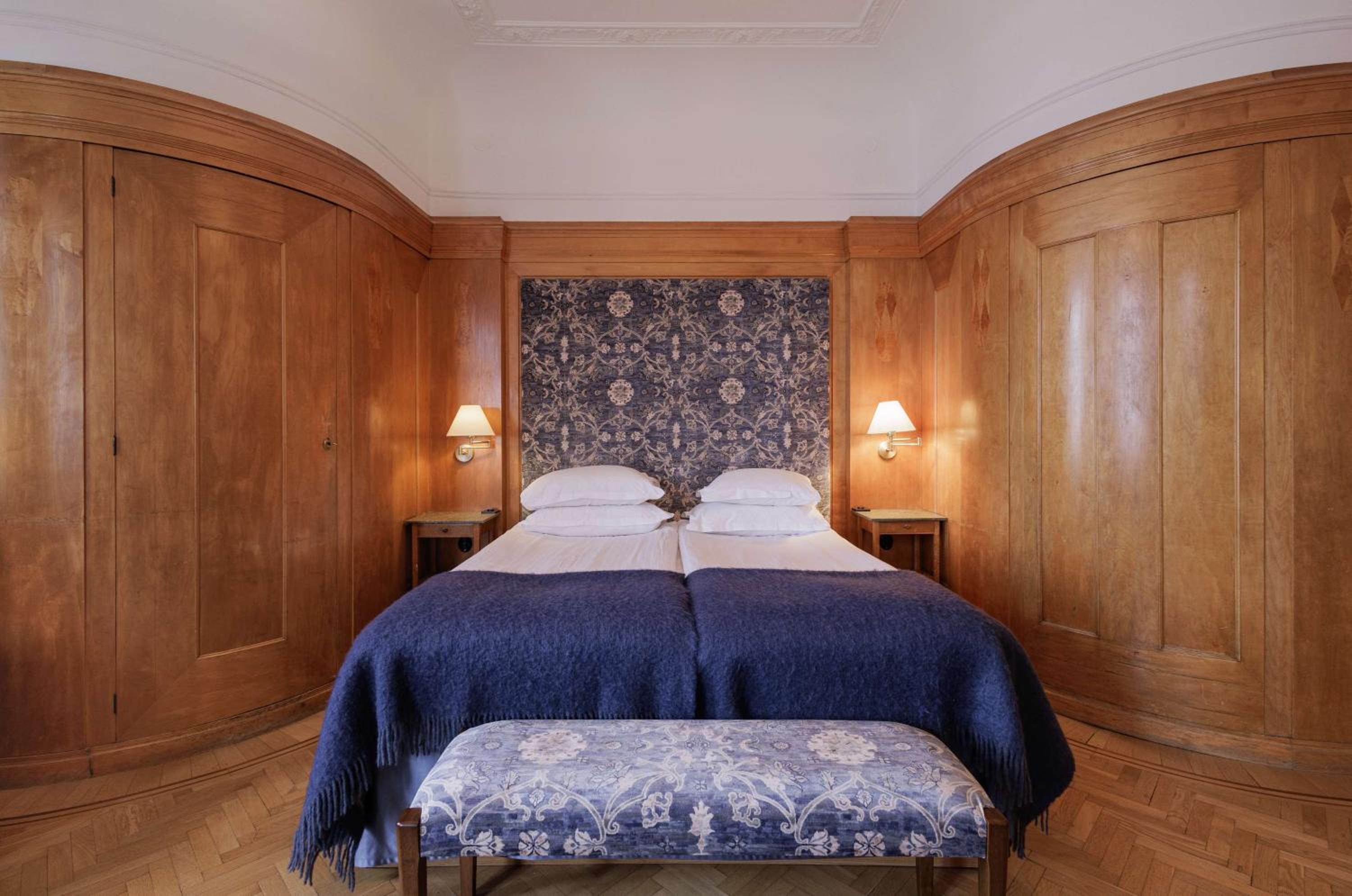 Junior King Suite with Sea View - Non-Smoking - Photo 3