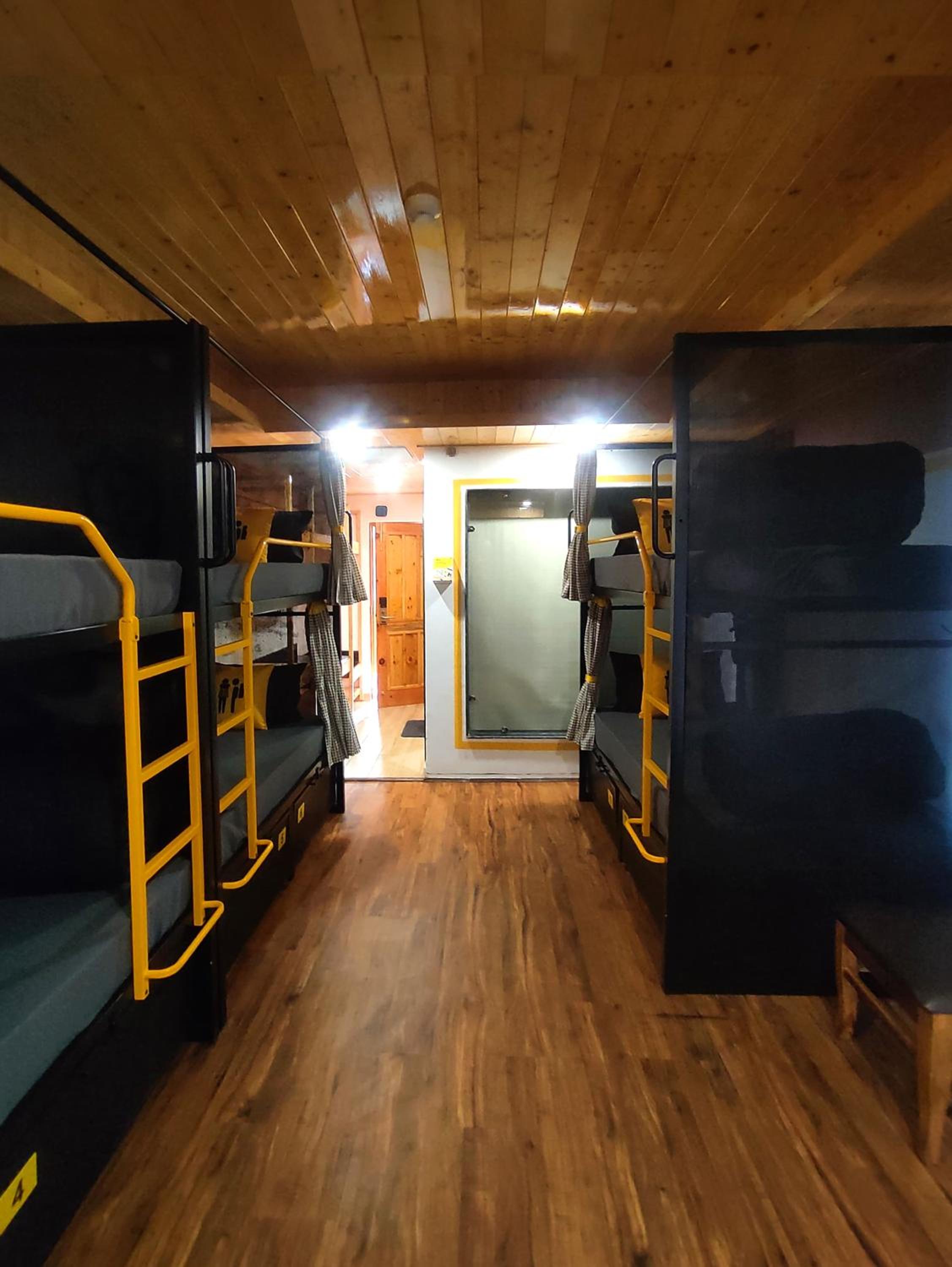 Bed in 6 Bed Female Dormitory with Balcony photo 2