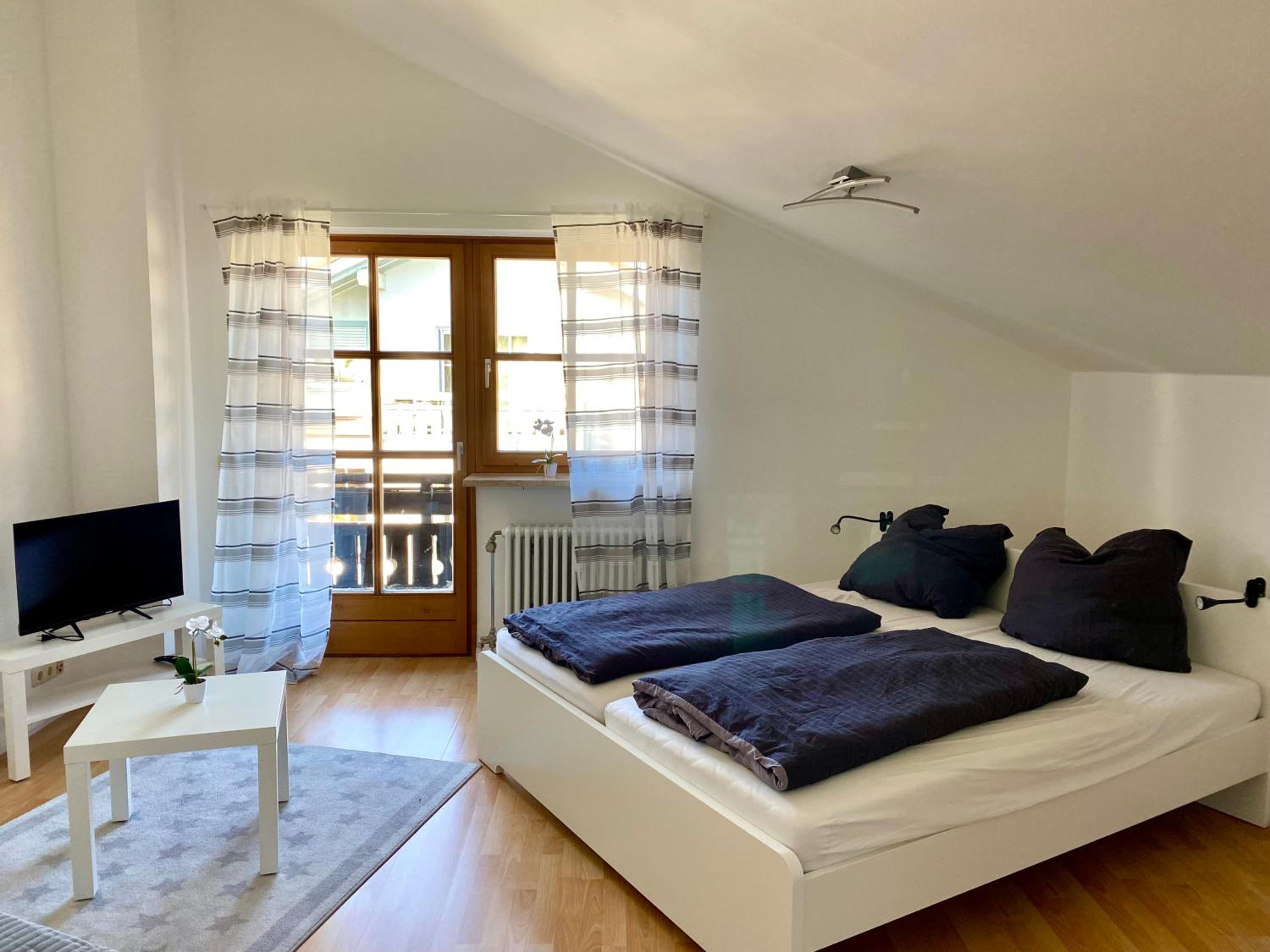 Apartment With Balcony photo 1