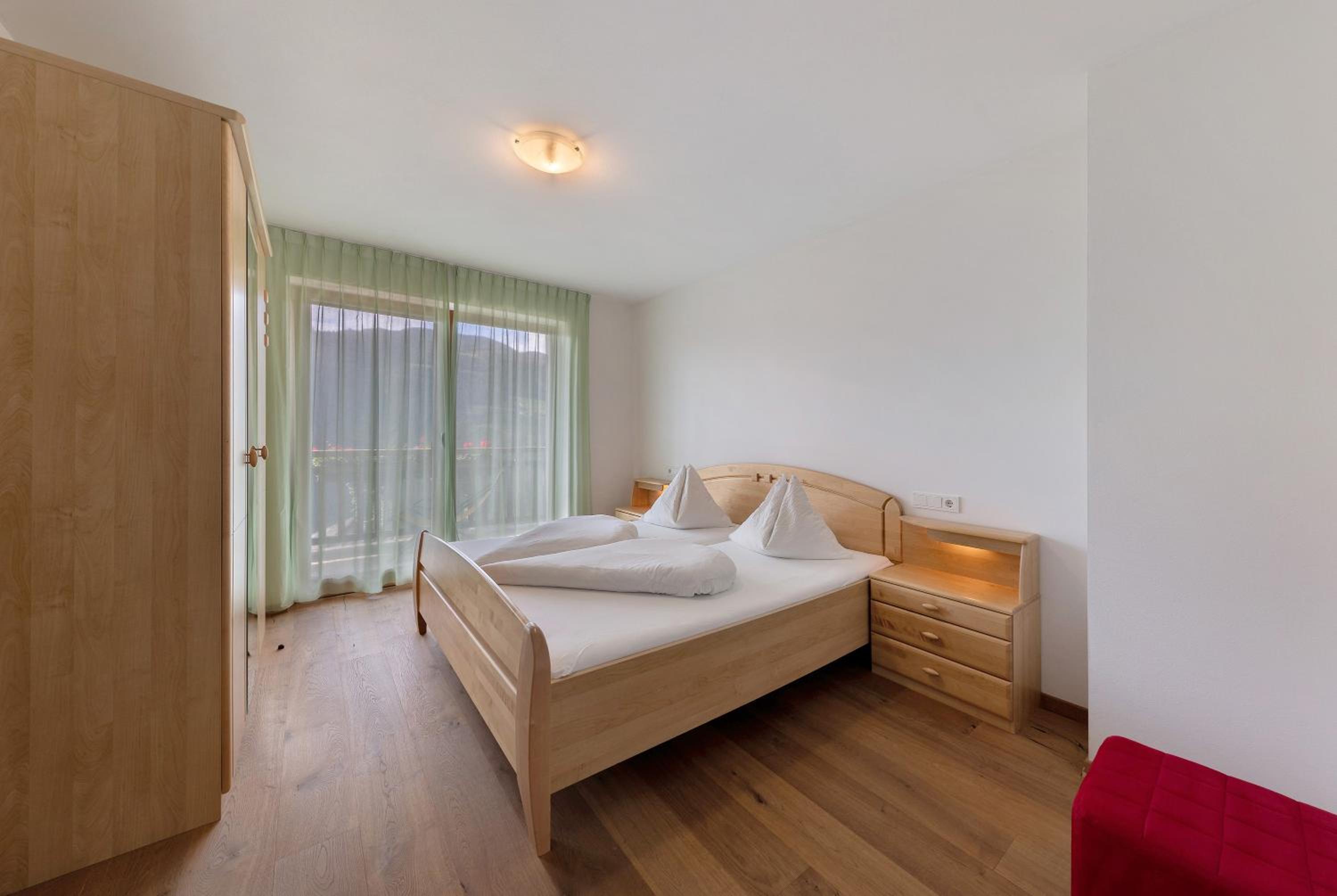 Two-Bedroom Deluxe Apartment with Garden View