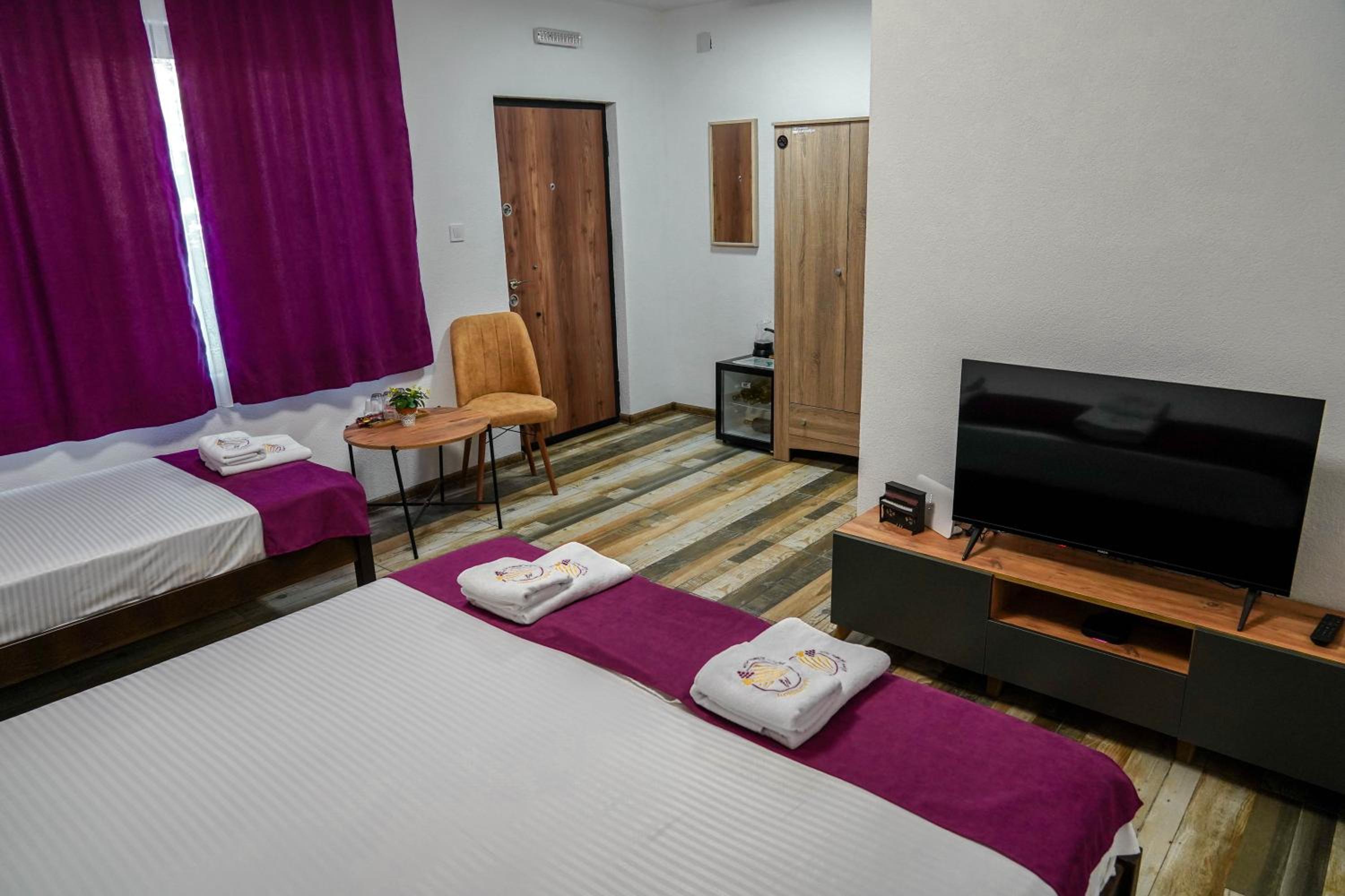 Standard Triple Room photo 3
