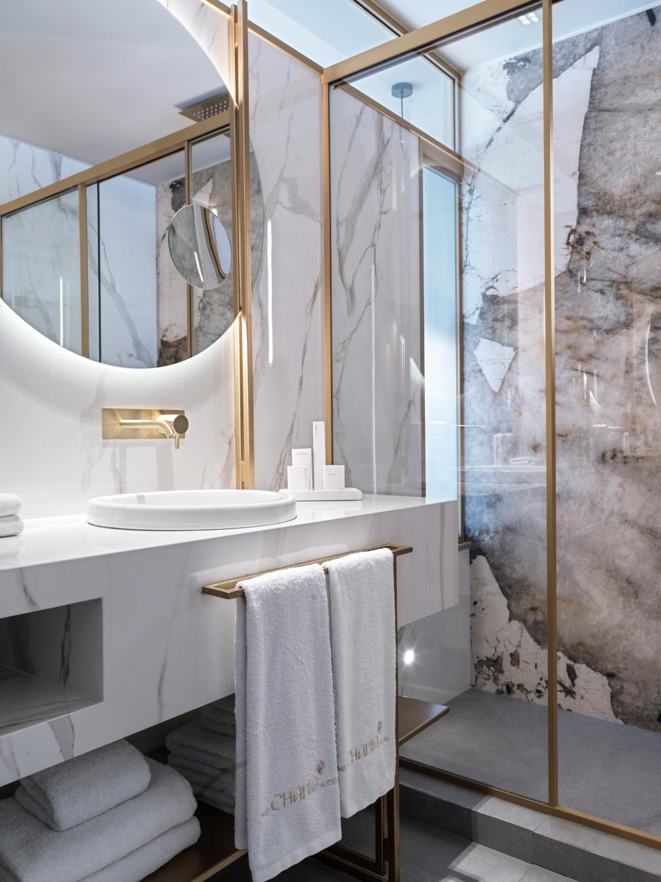Premium Room - Photo 7