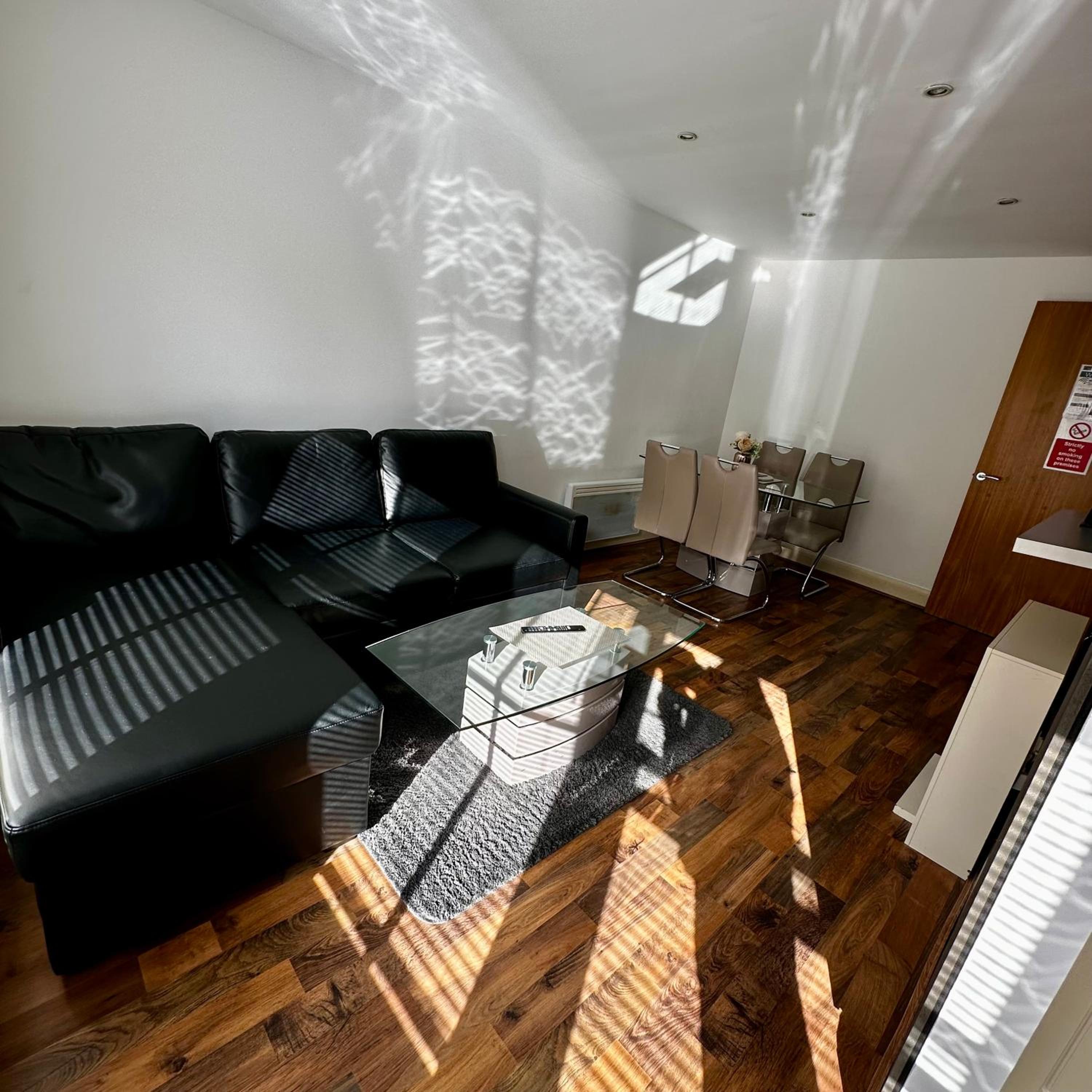 Two-Bedroom Apartment - Photo 17