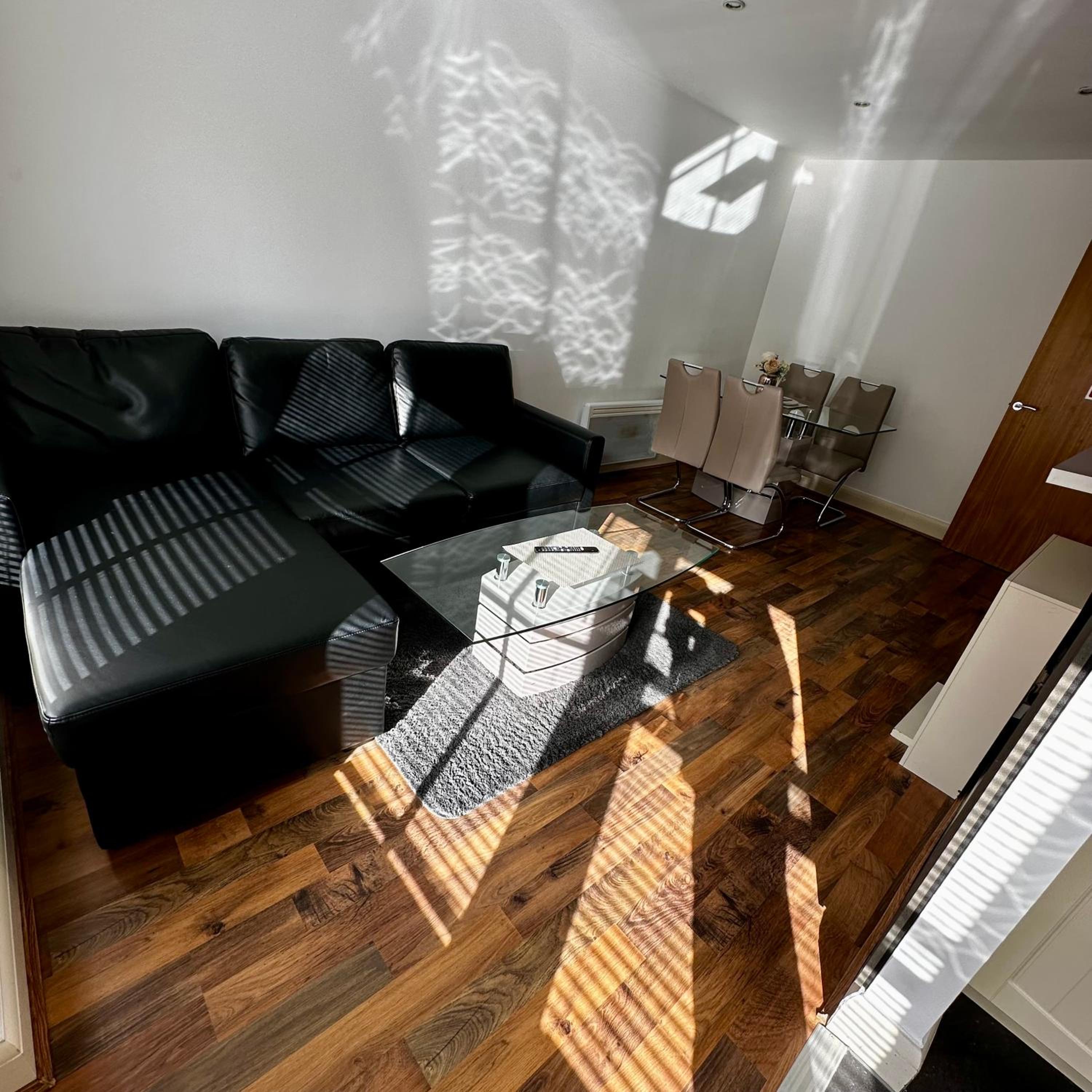 Two-Bedroom Apartment - Photo 20