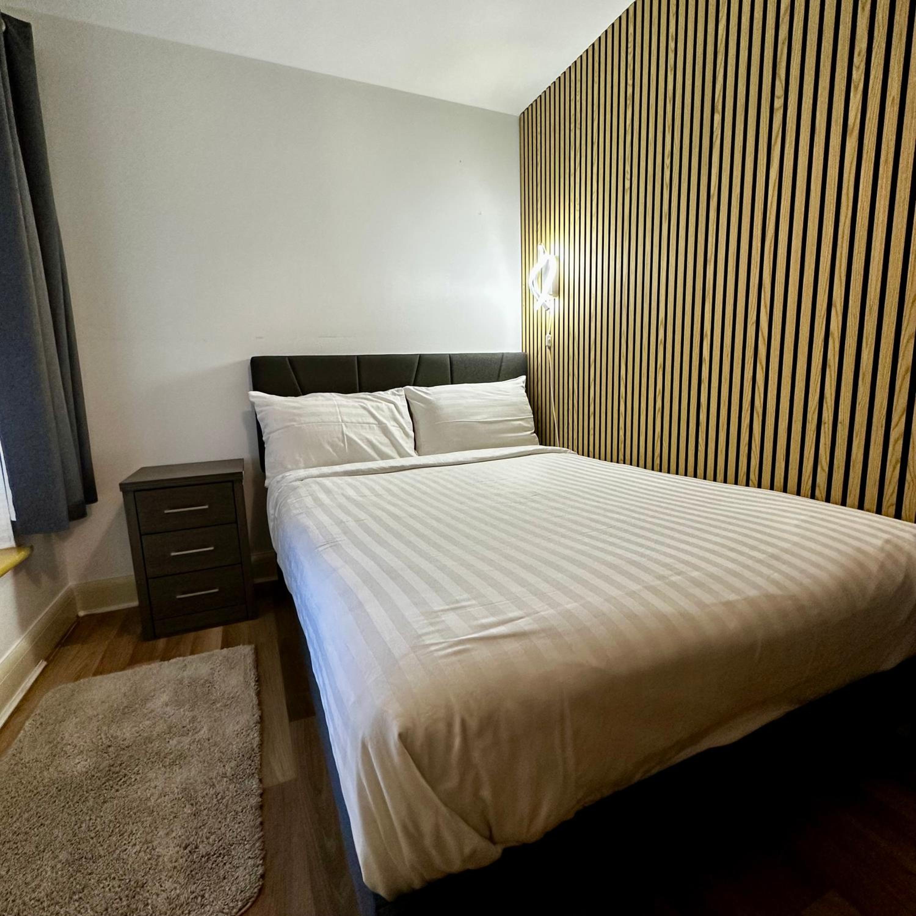 Two-Bedroom Apartment - Photo 22