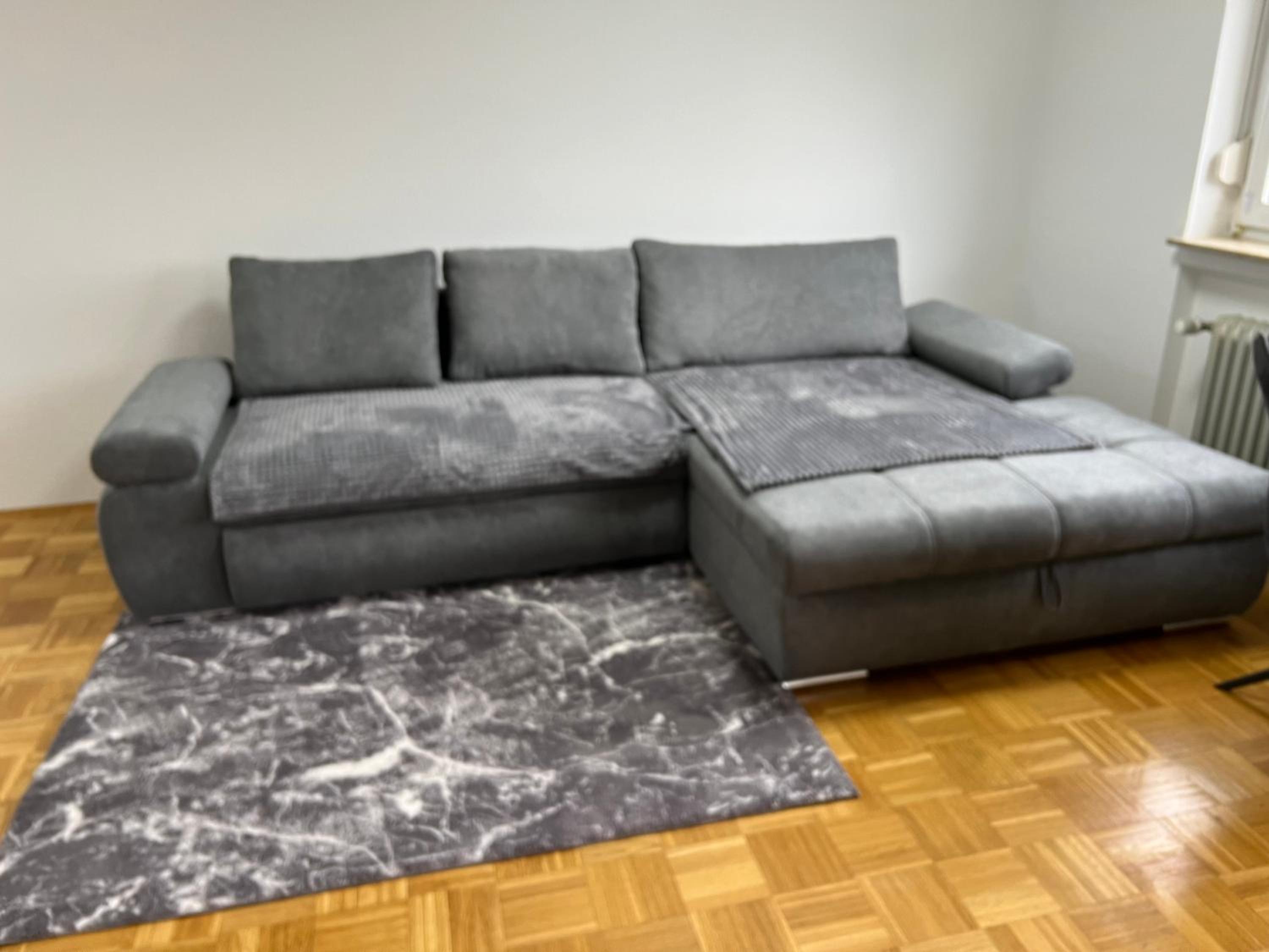 One-Bedroom Apartment photo 3