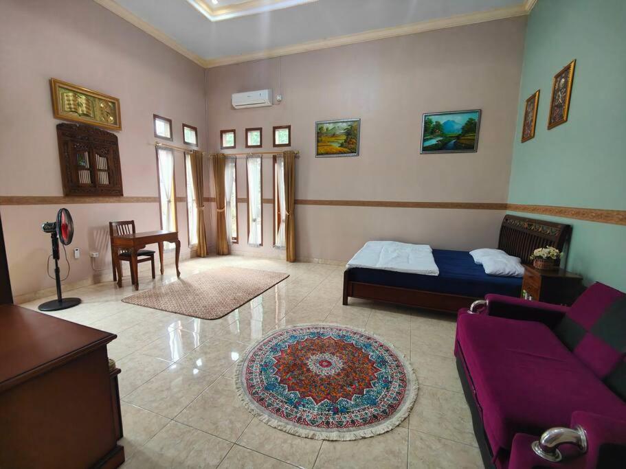 Villa photo 1