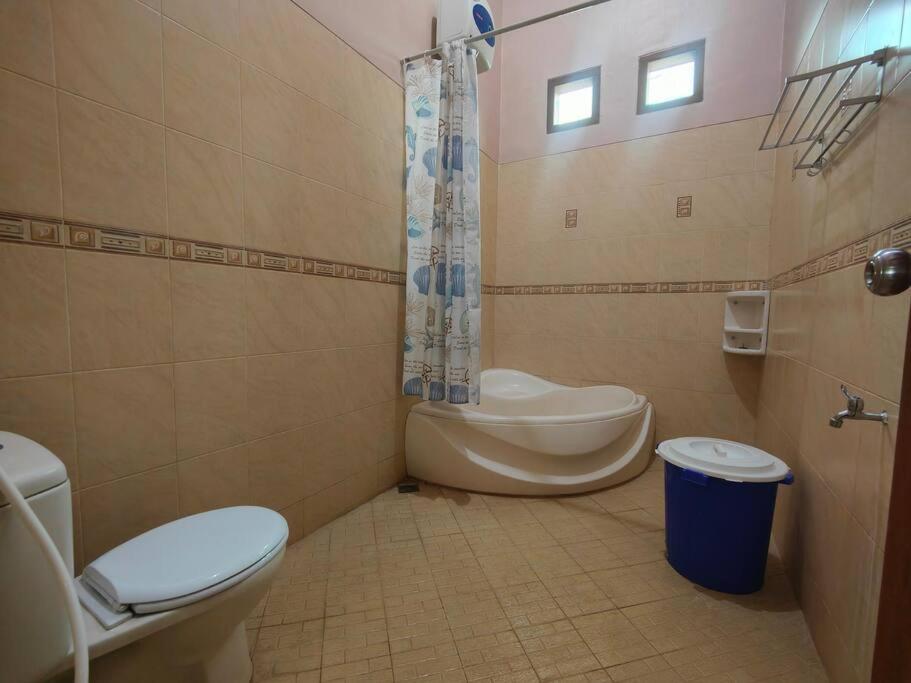 Villa photo 2