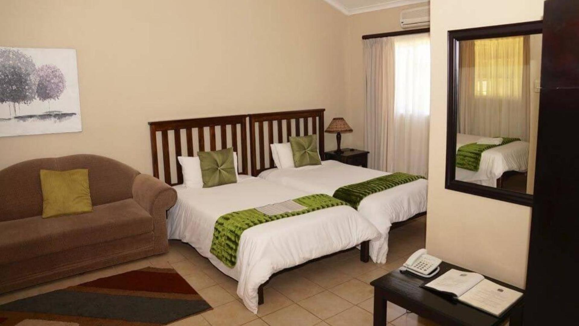 Standard Triple Room photo 3
