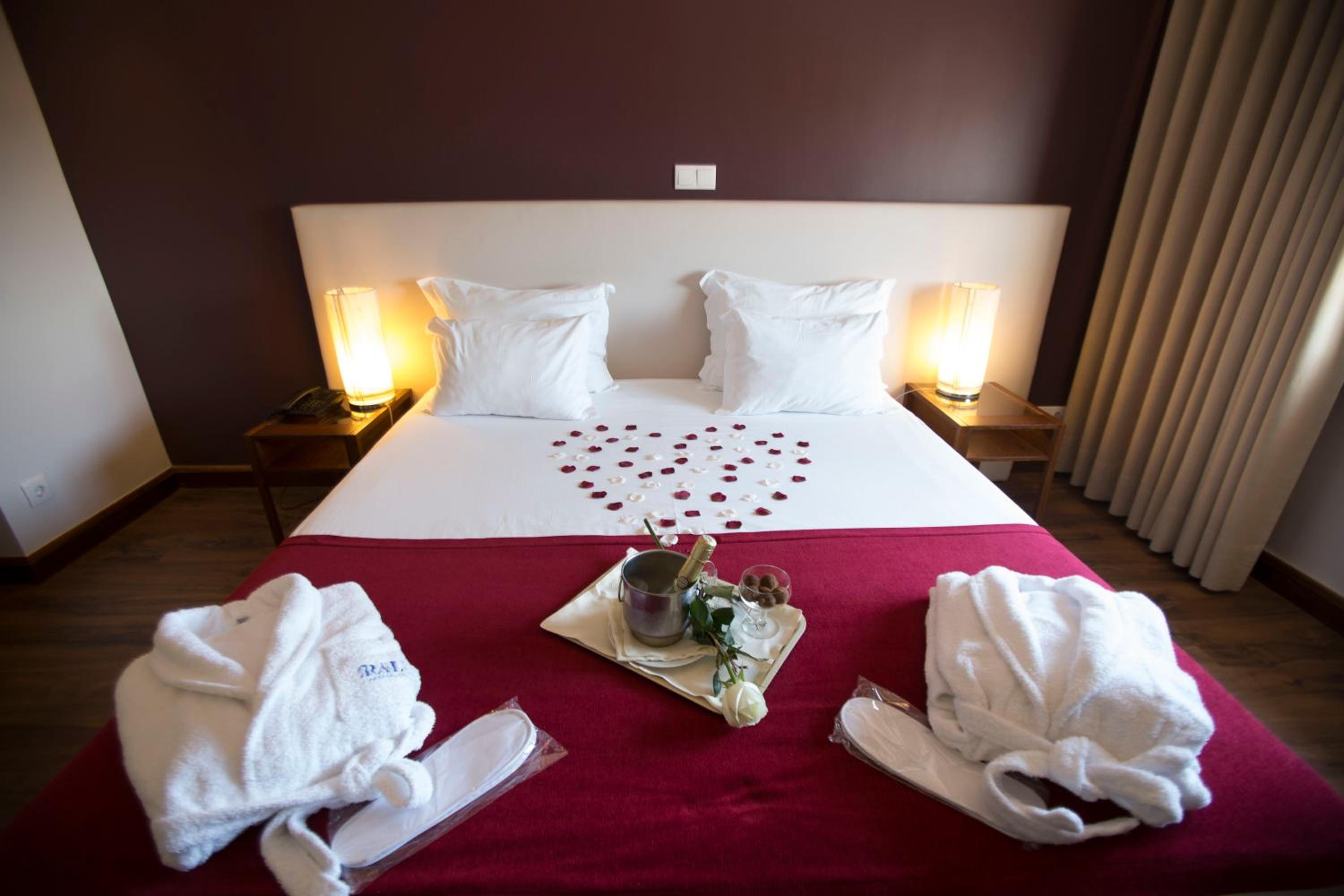 Double Room With Romantic Package  photo 1