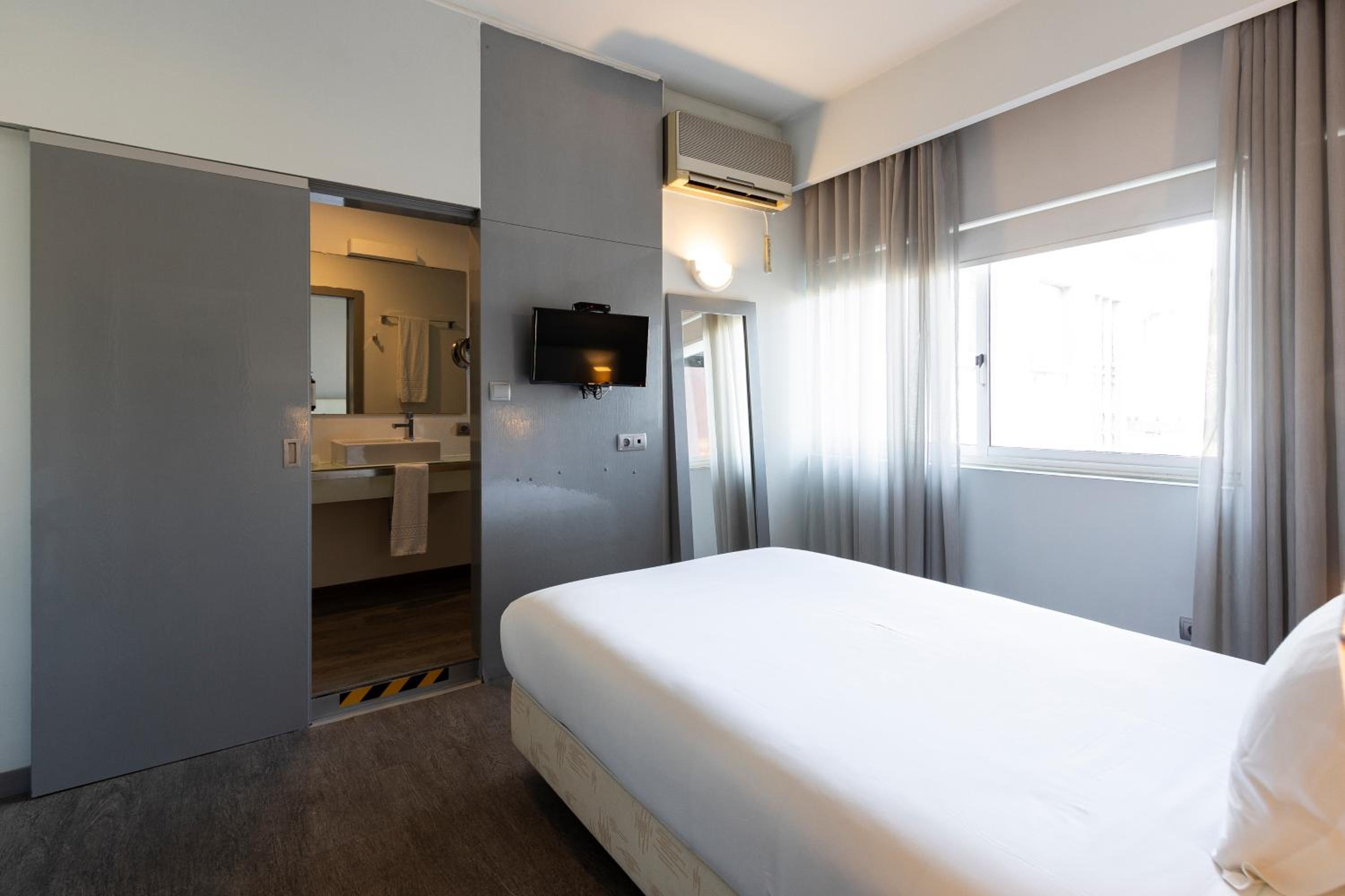 Economy Single Room photo 2