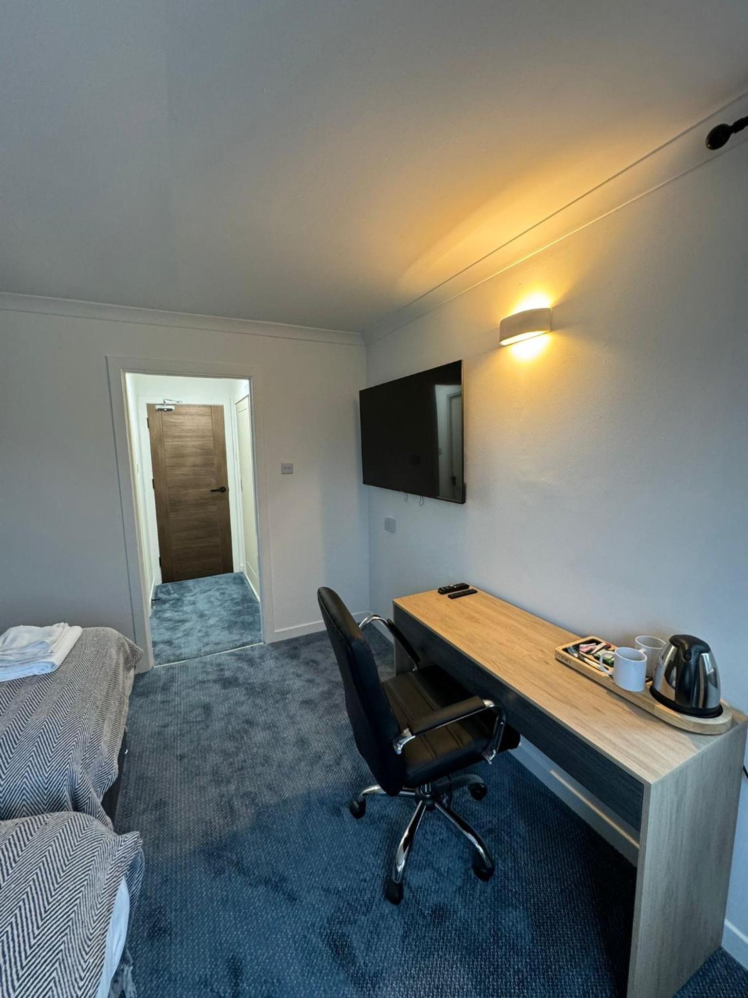 Deluxe Twin Room photo 1