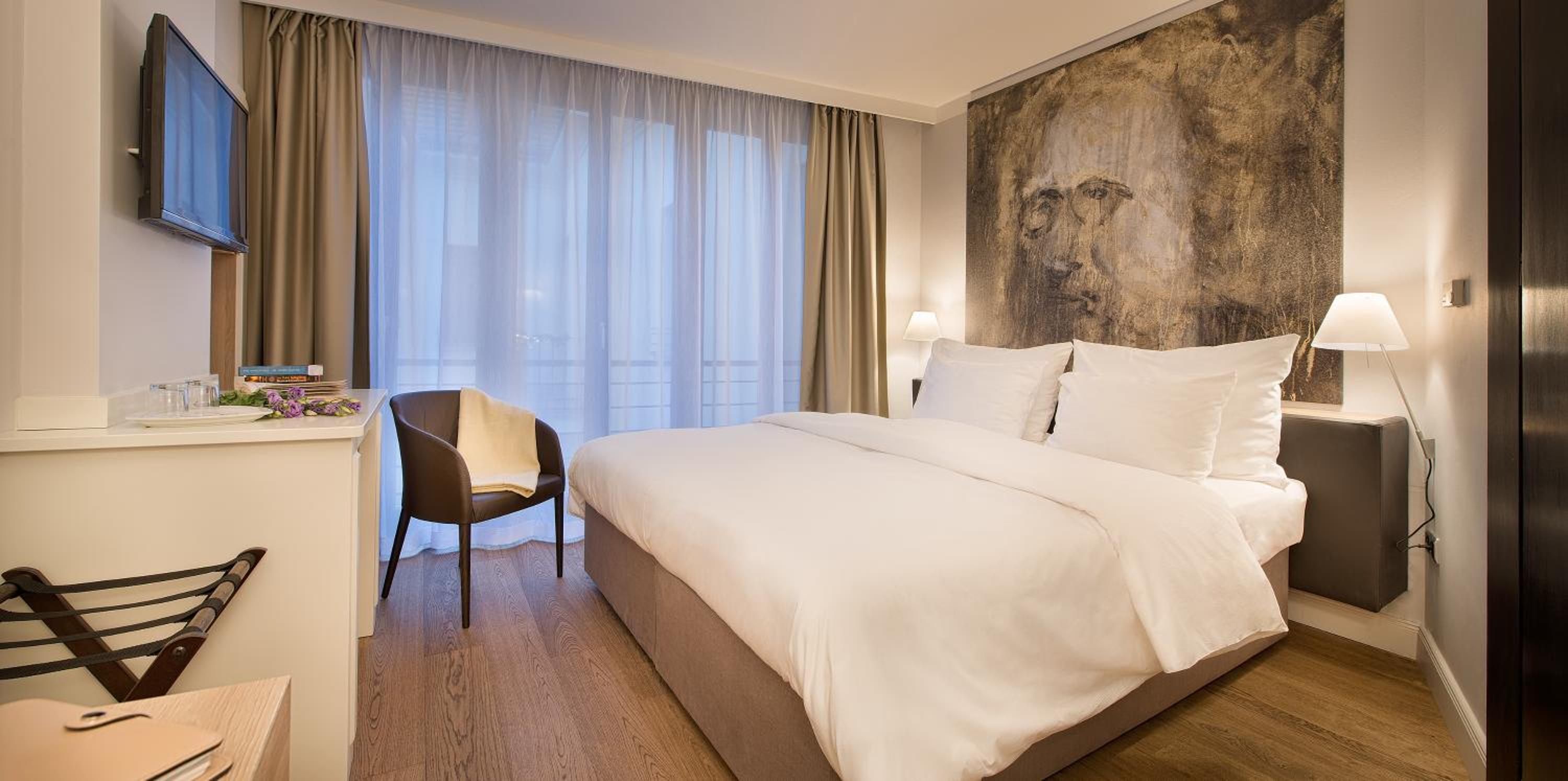 Available room