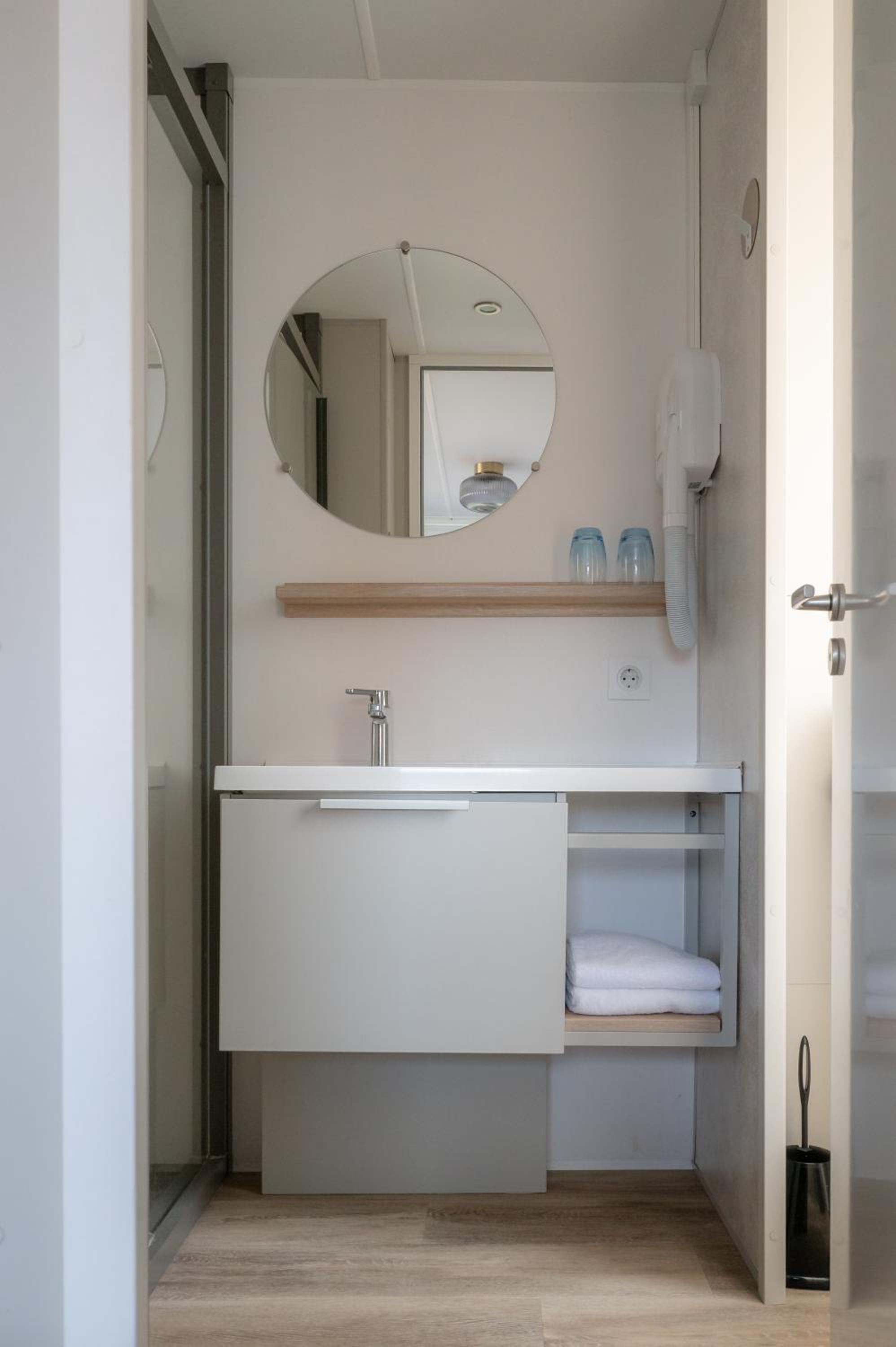 Double Room with Terrace - Photo 10