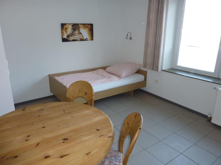 Two-Bedroom Standard Apartment photo 2