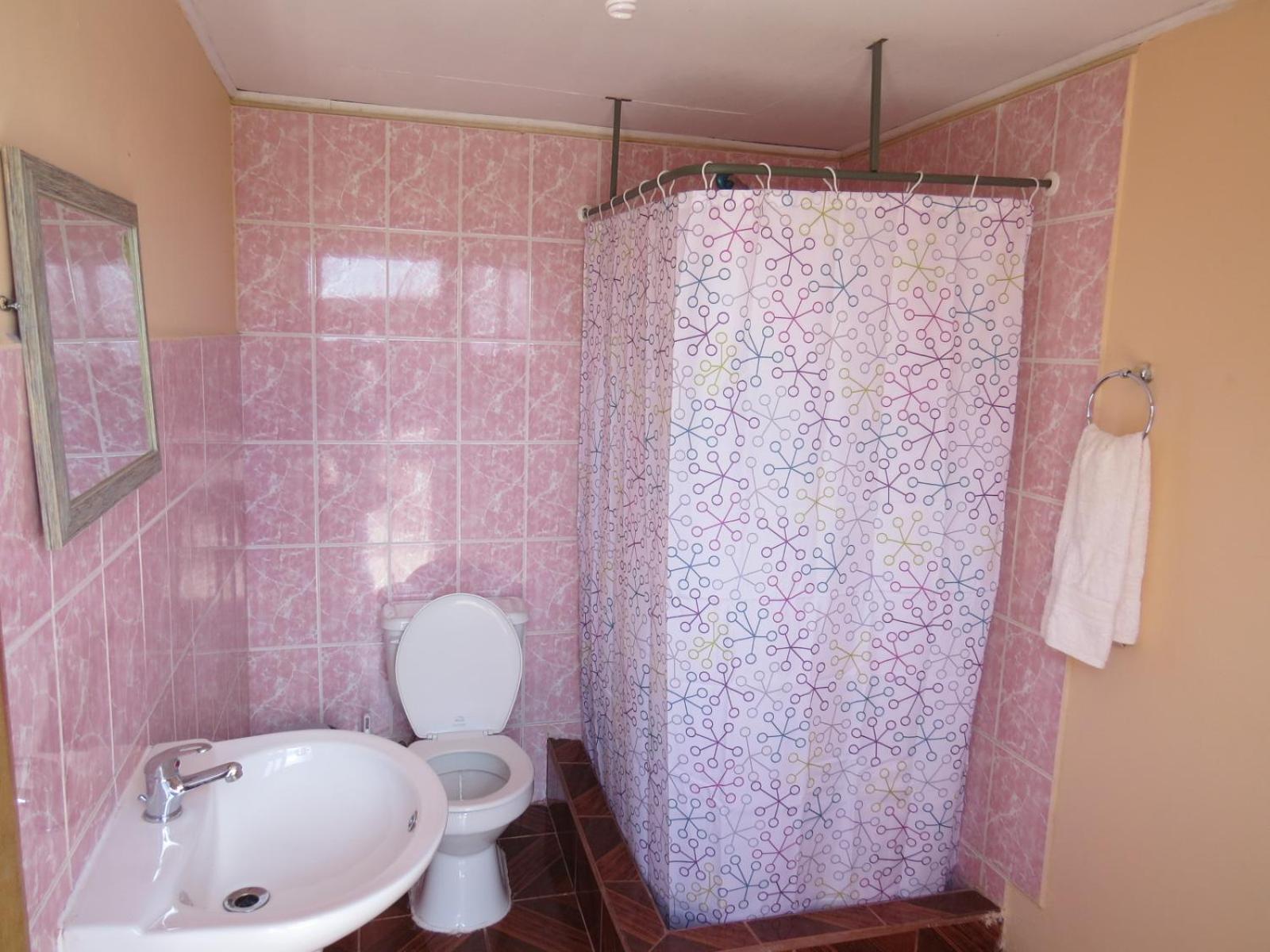 Standard Double Room with Shared Bathroom photo 3