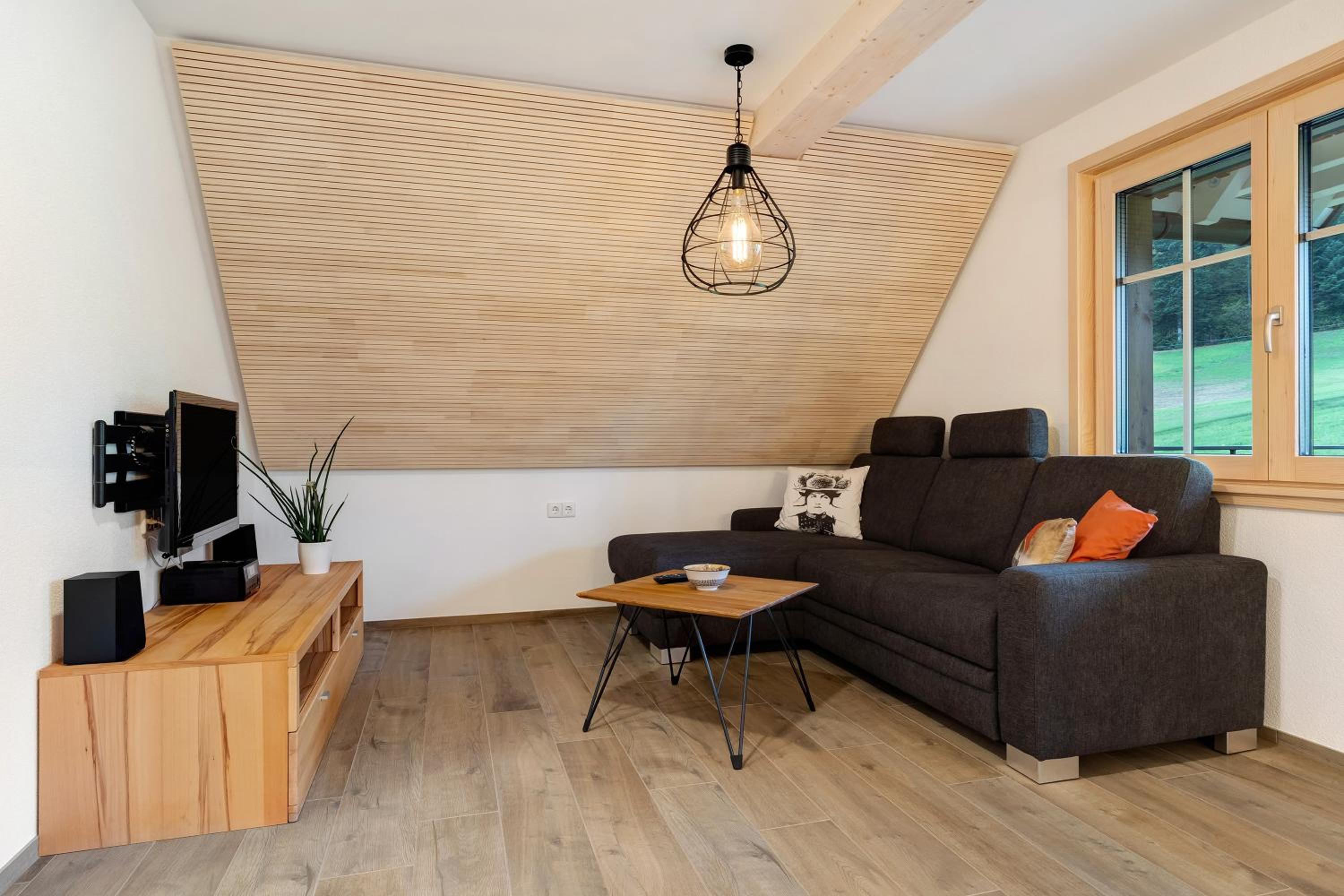 Superior One-Bedroom Apartment with Balcony