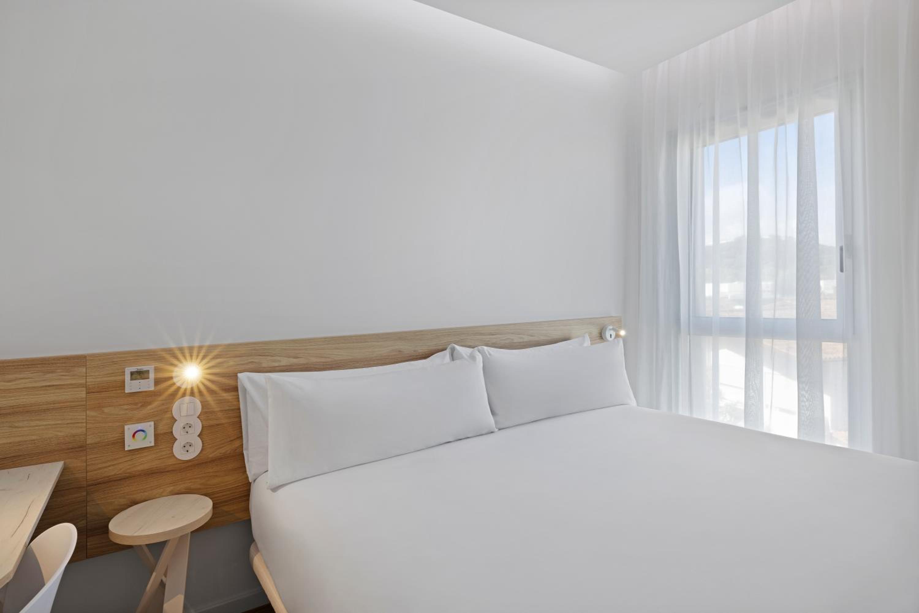 Double Room - Photo 3