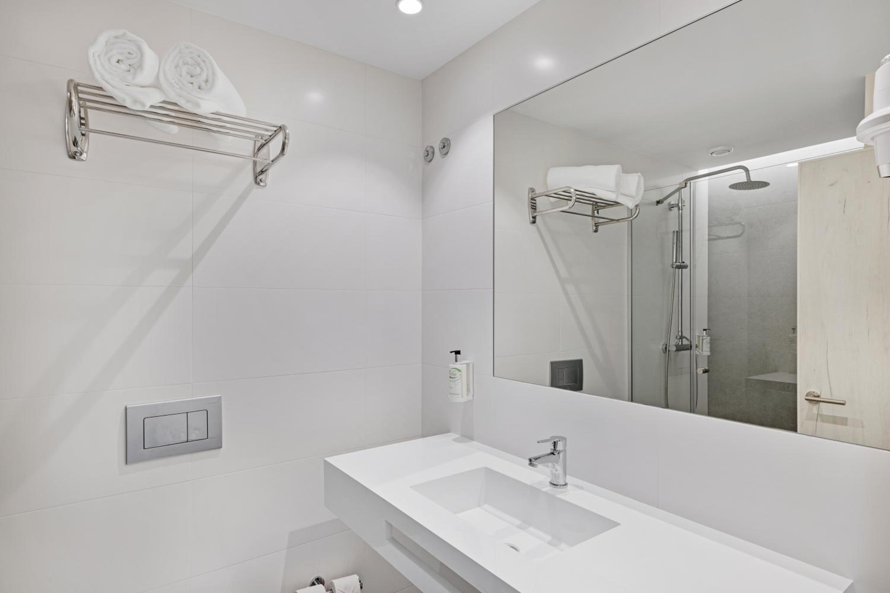 Double Room - Photo 4