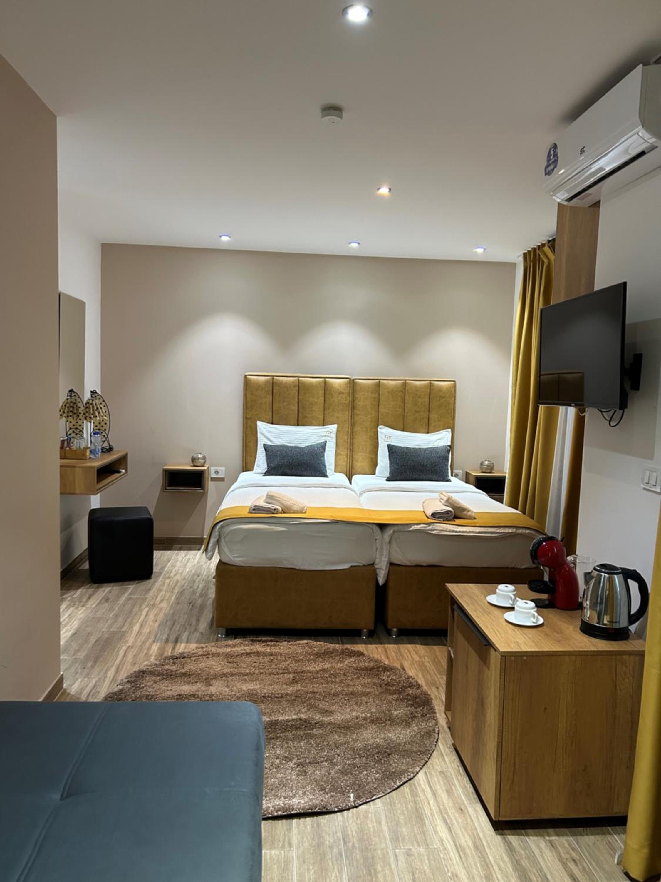 Twin Room with Bathroom