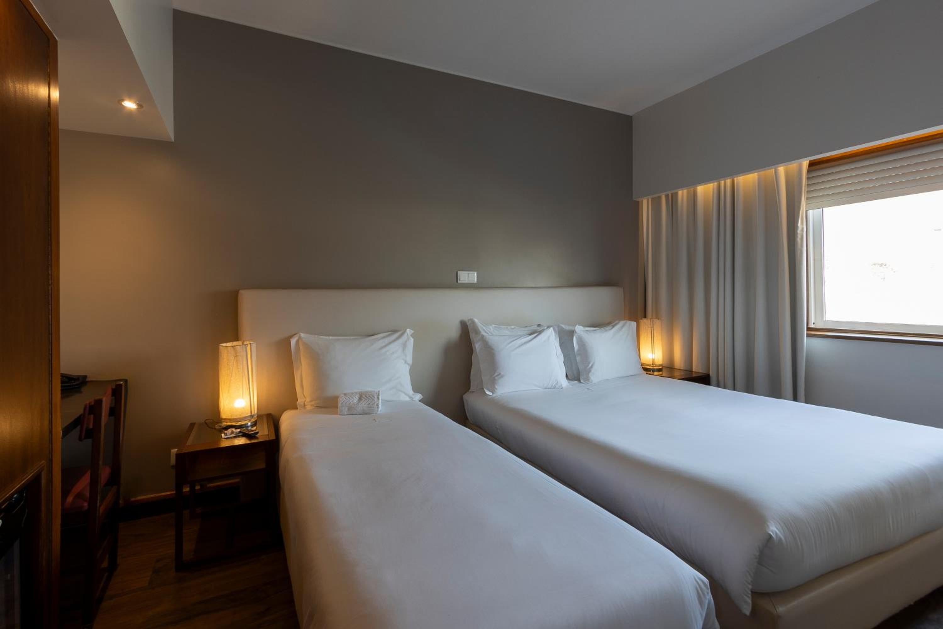 Classic Double Room - Photo 8