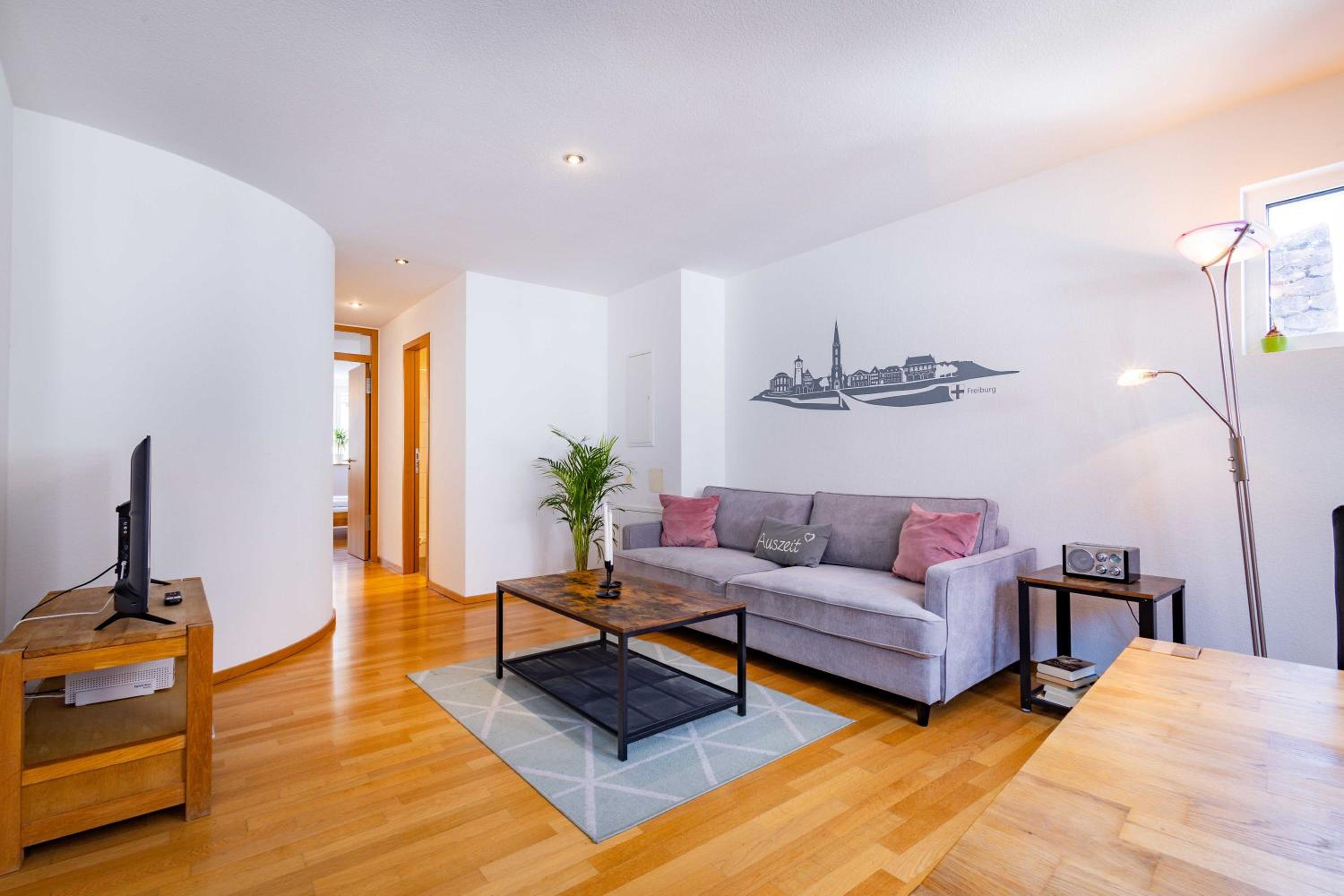 Suite Apartment photo 3