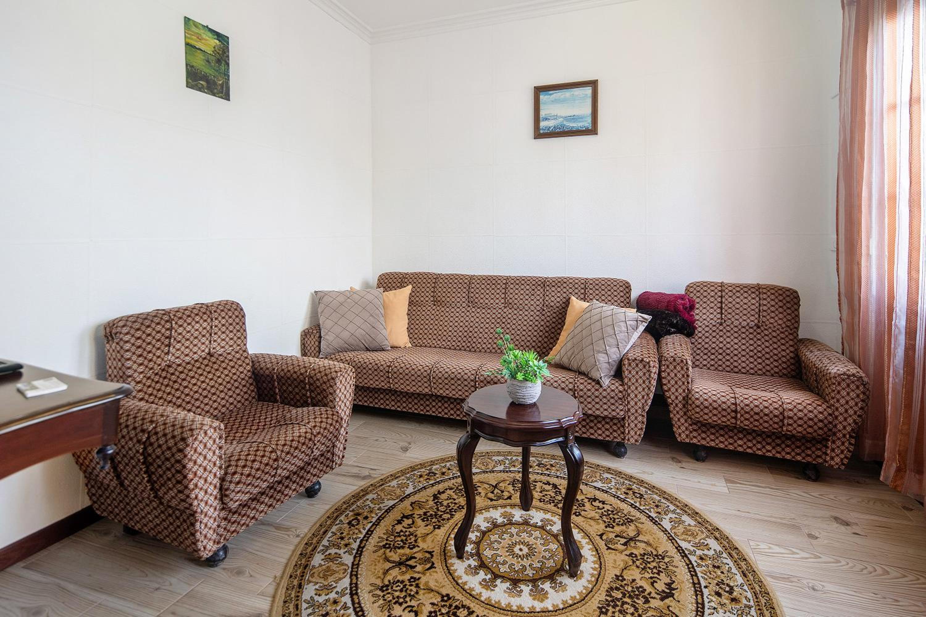 Three-Bedroom House photo 1