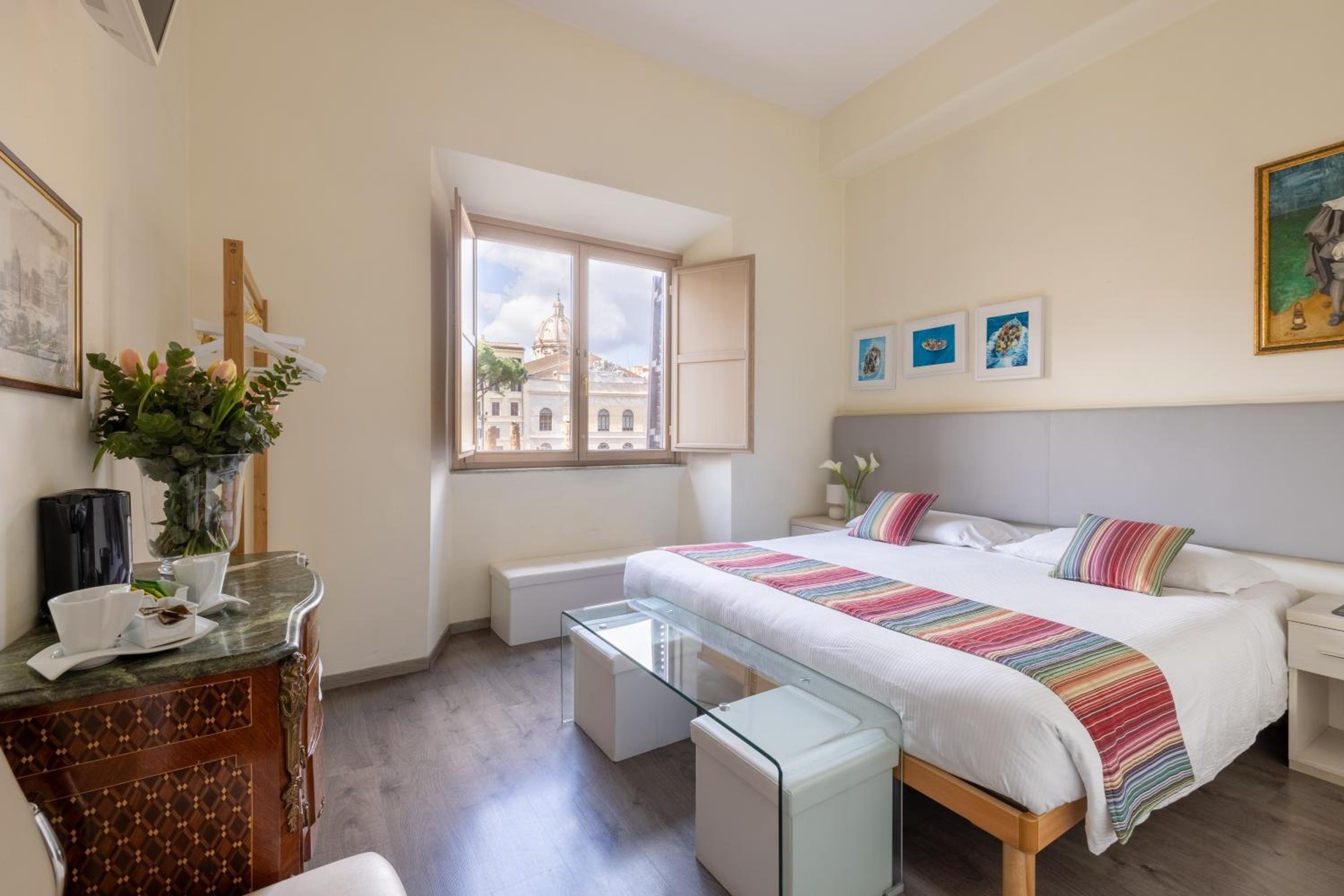 Double or Twin Room with Bathroom photo 3