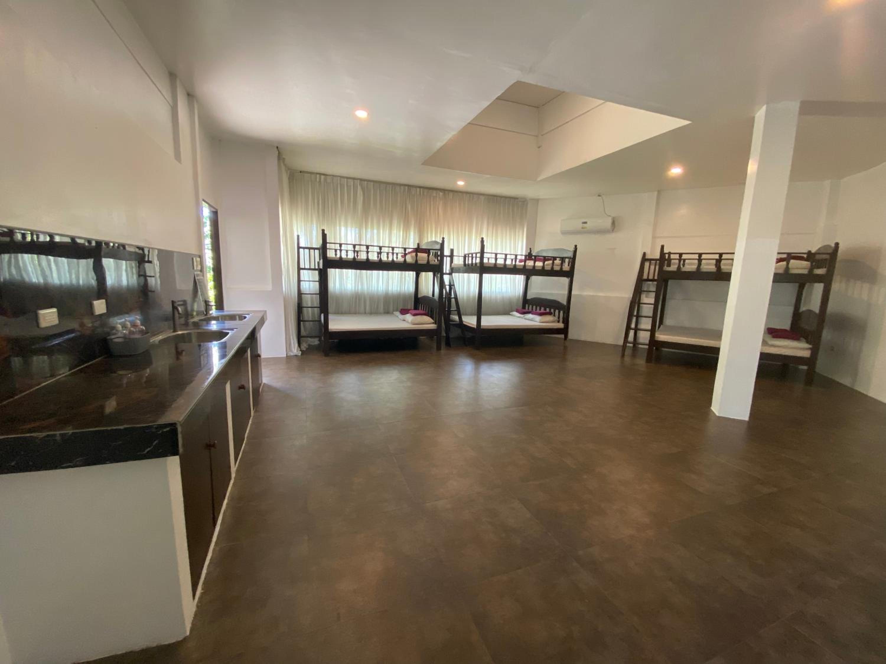 Family Room photo 1