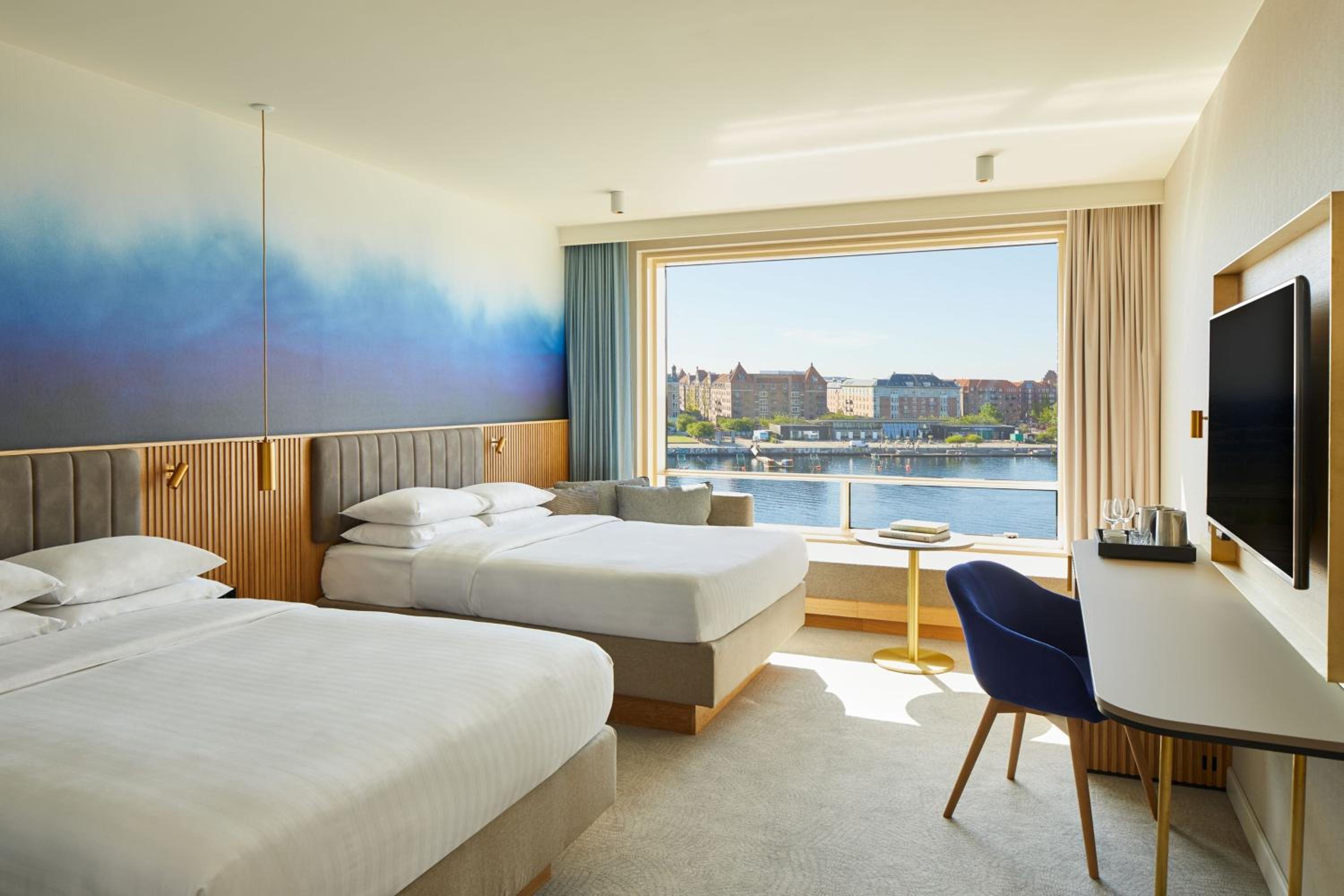 Executive Room - Photo 2