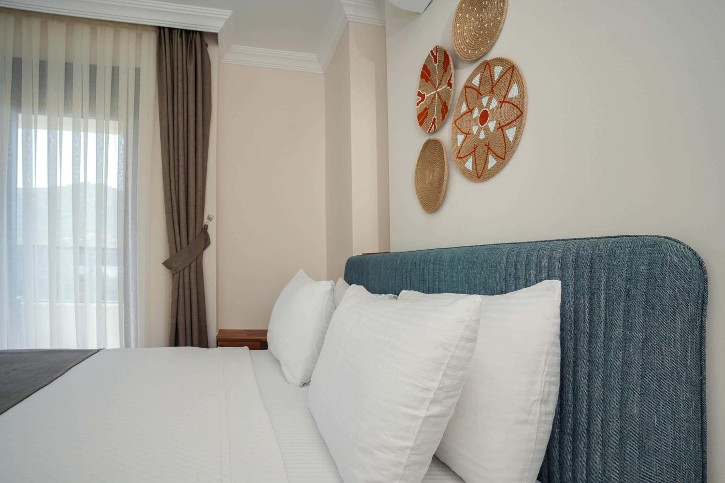 Standard Double Room - Photo 7