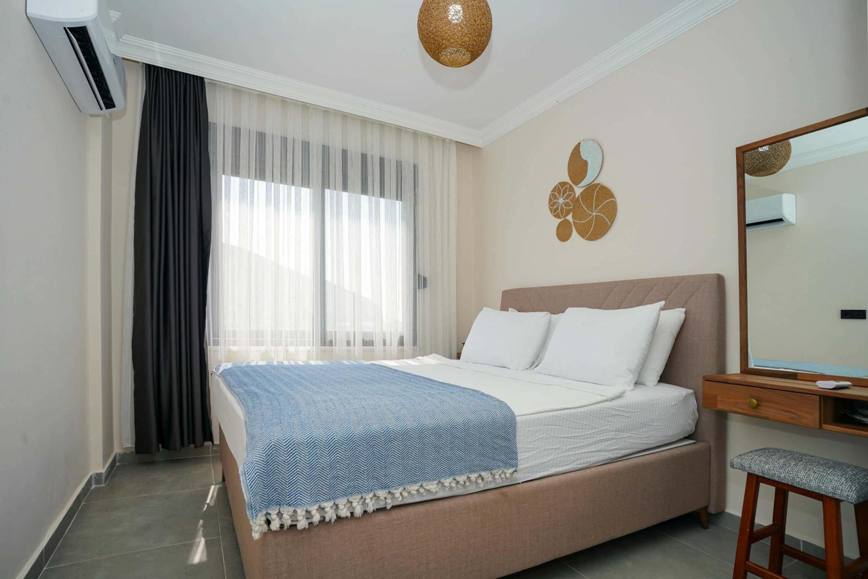 Suite - Photo 20