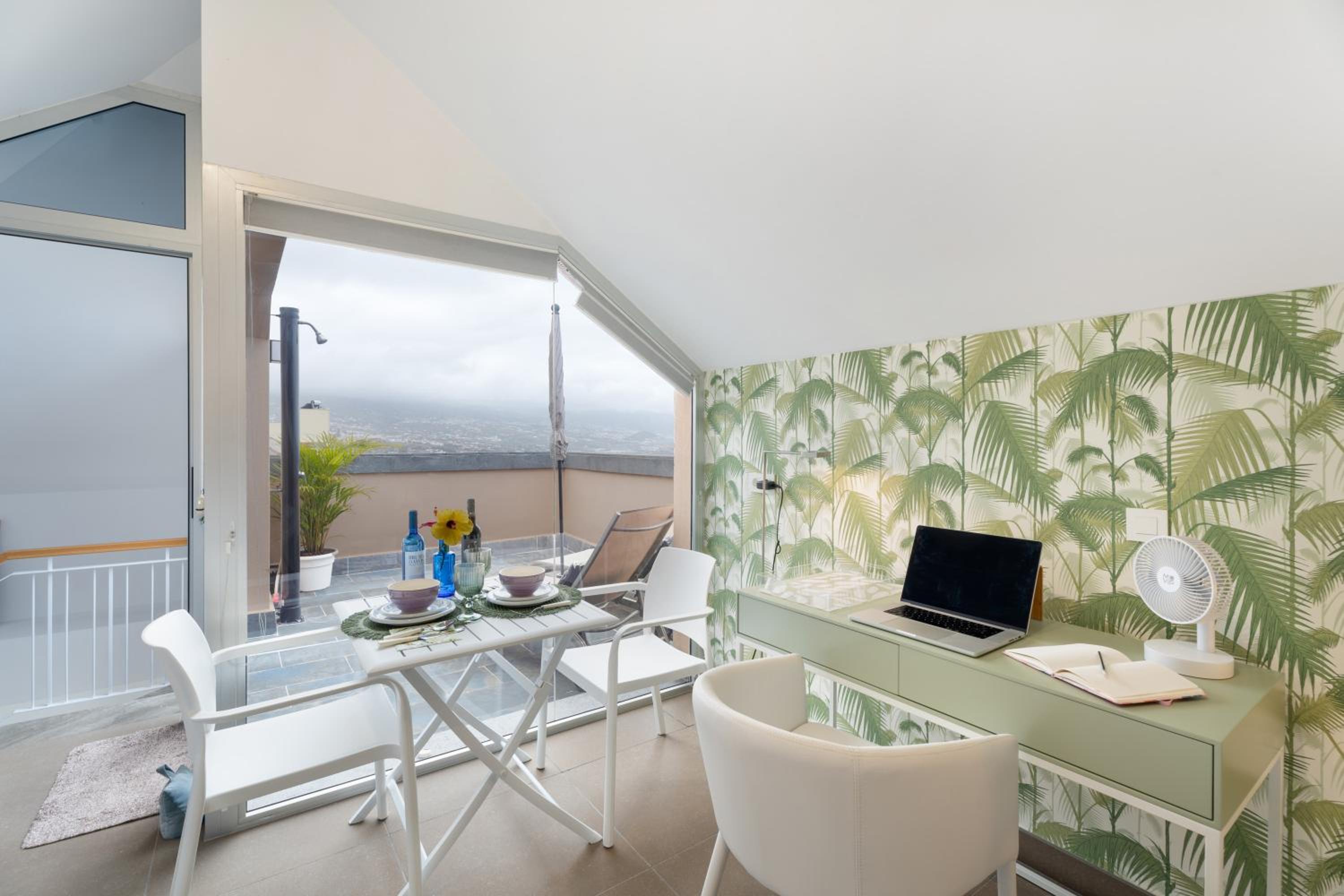 Apartamento de una habitación superior