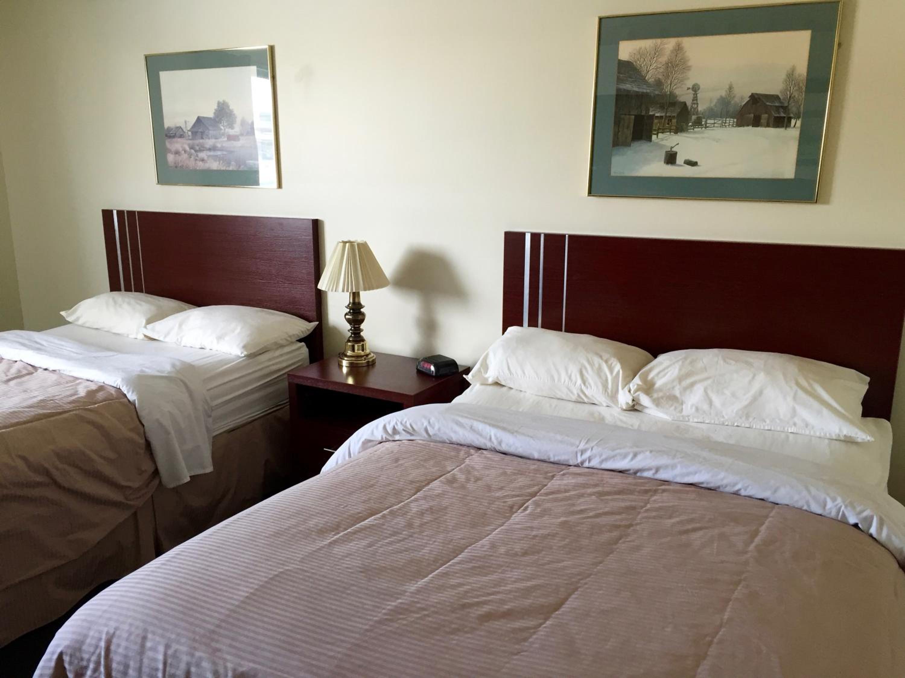 Double Room with Two Double Beds - Non-Smoking photo 2