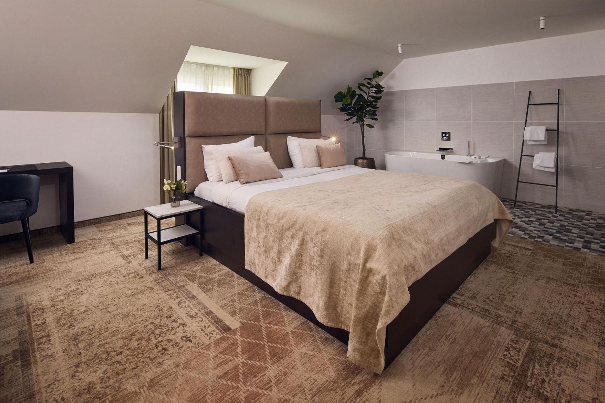Superior Room - Photo 2