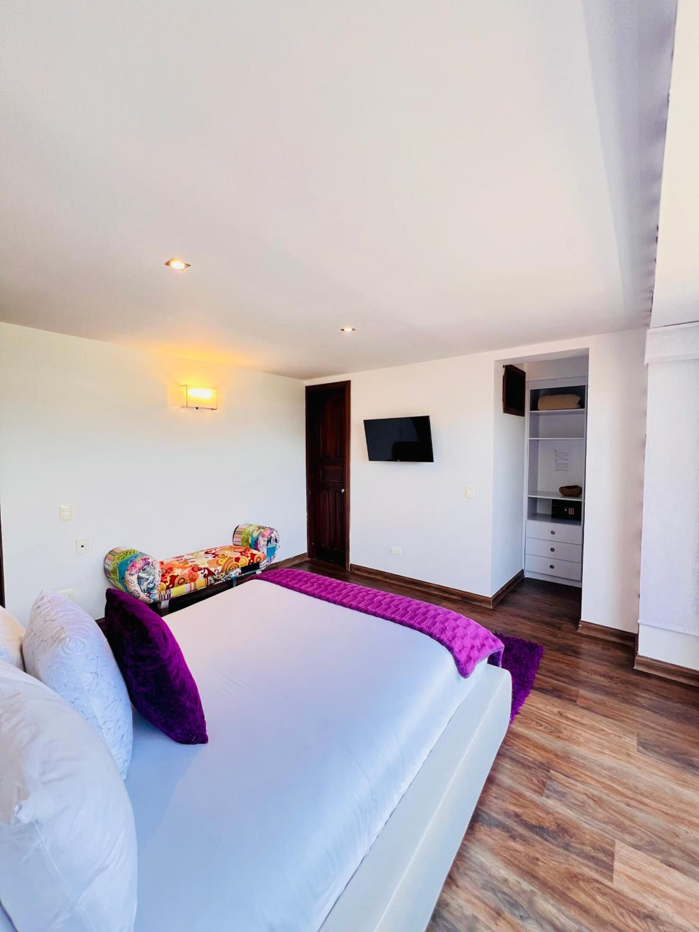 Standard Double Room photo 3