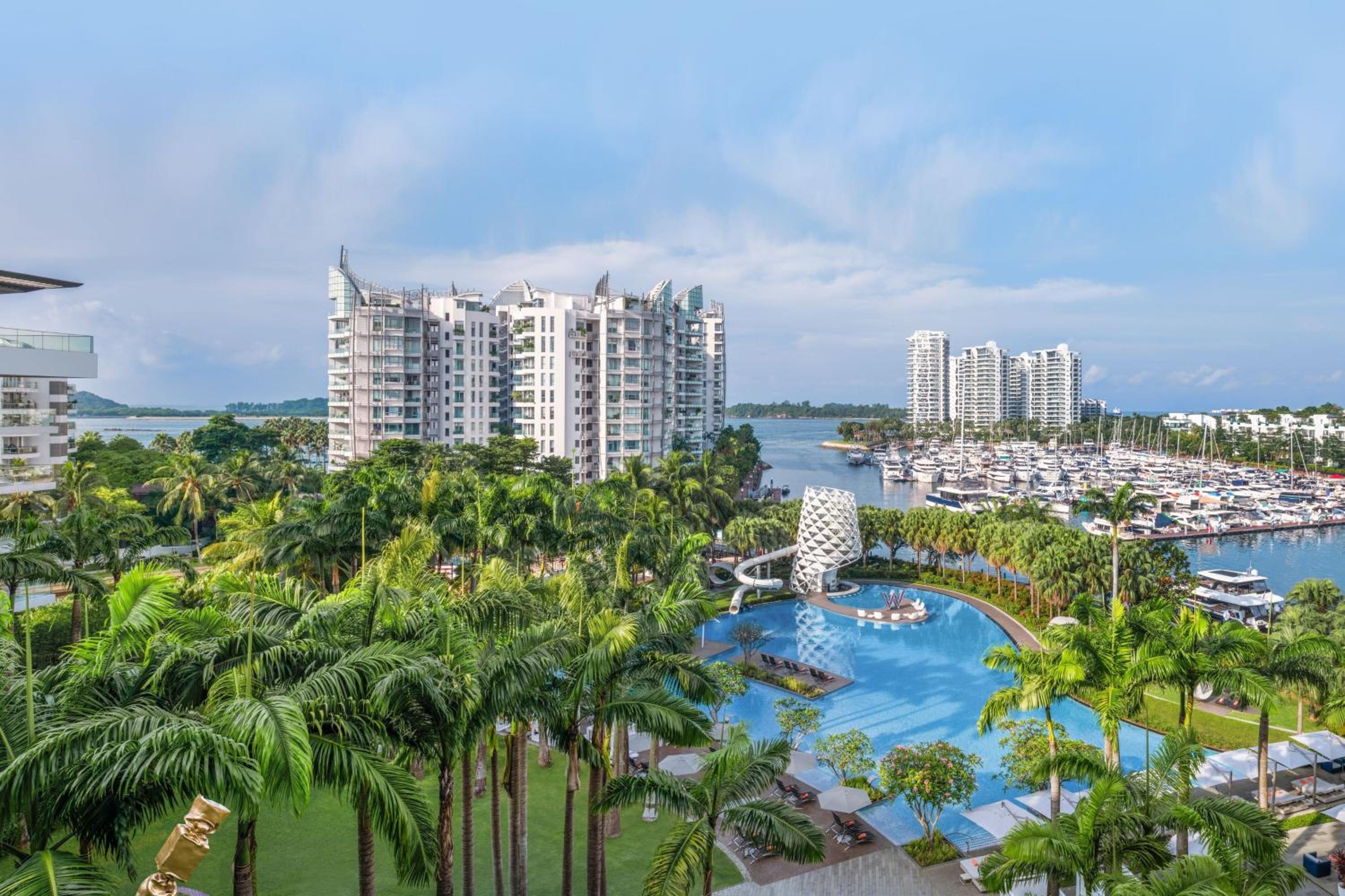Premier Deluxe Room, 1 Super King Bed, Balcony, Pool View, Sofa Bed