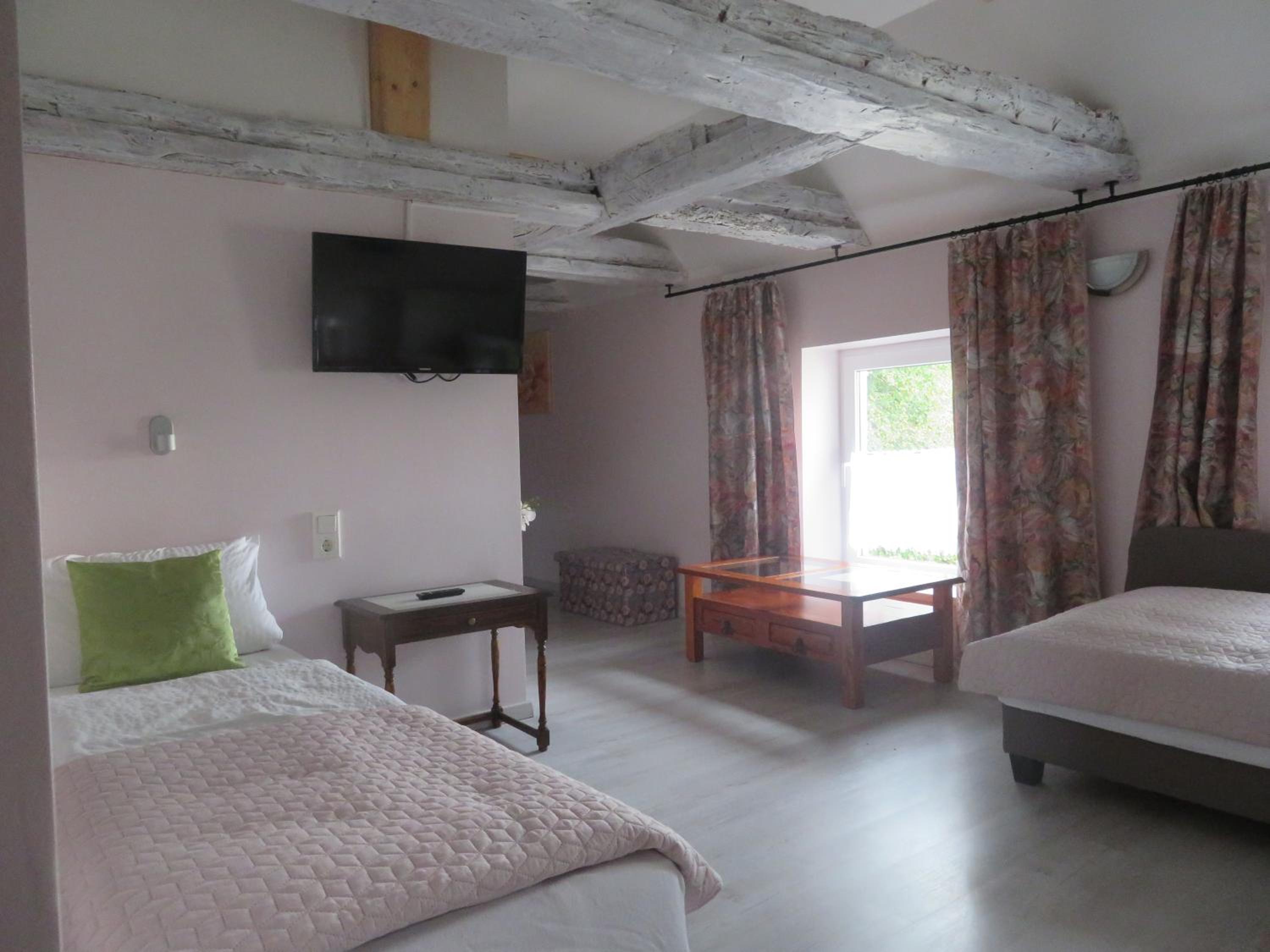 Quadruple Room with Bathroom