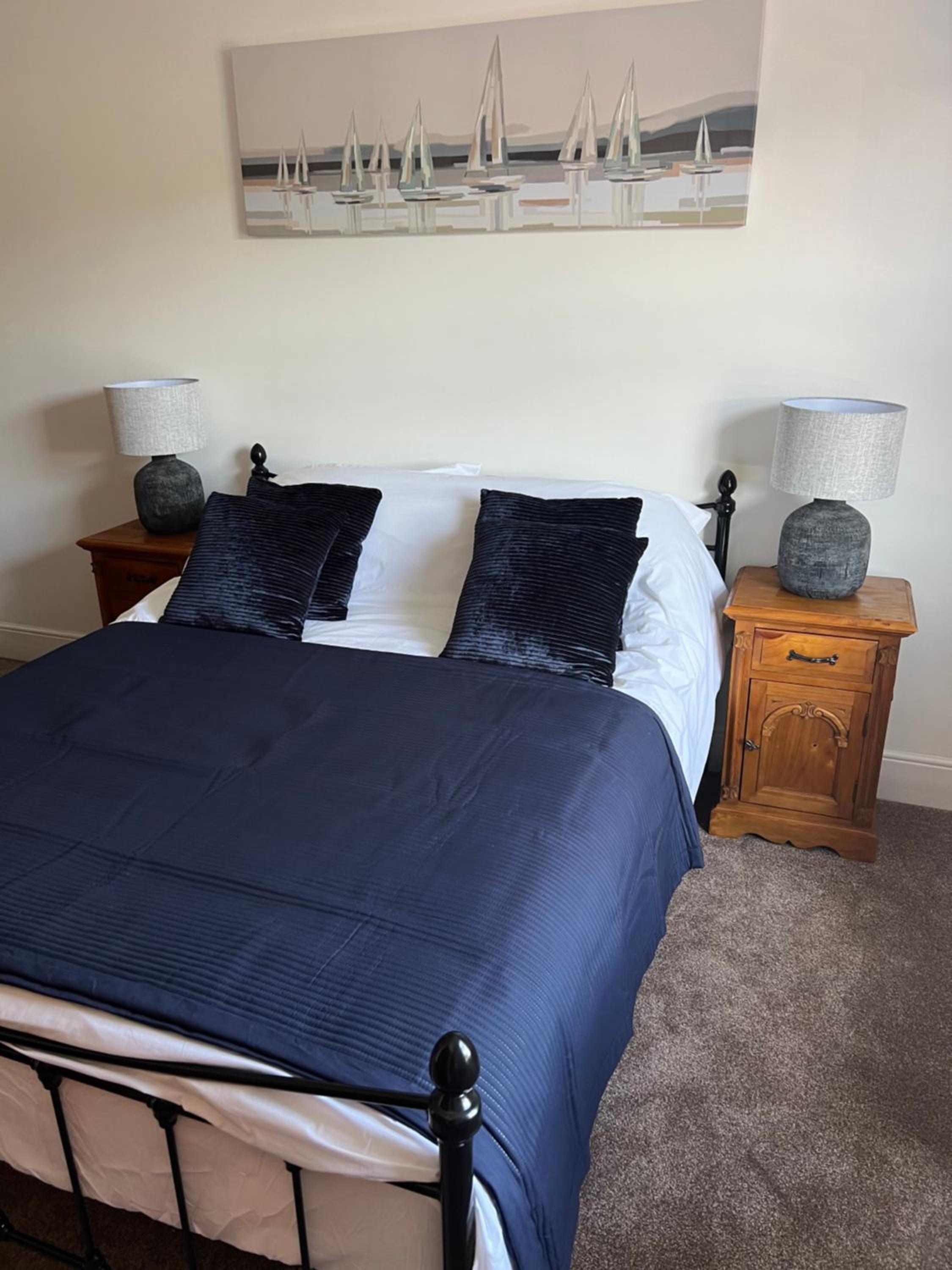 Standard King Room photo 1