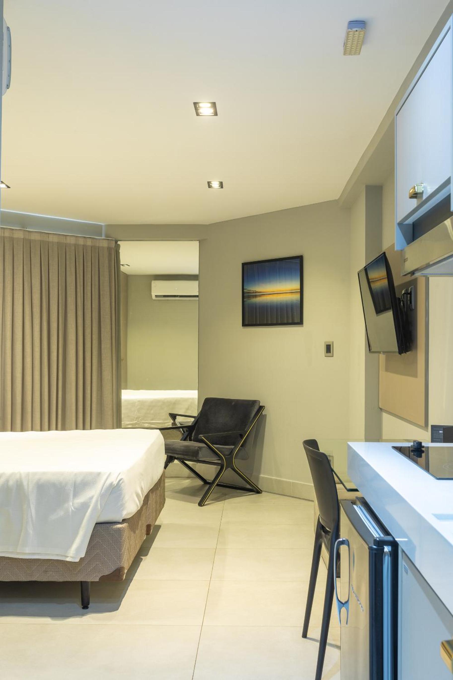 Superior Double or Twin Room - Photo 12