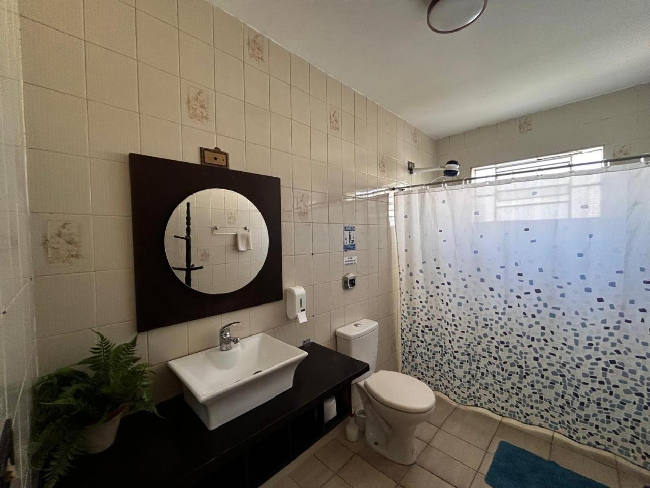 Small Single Room photo 2