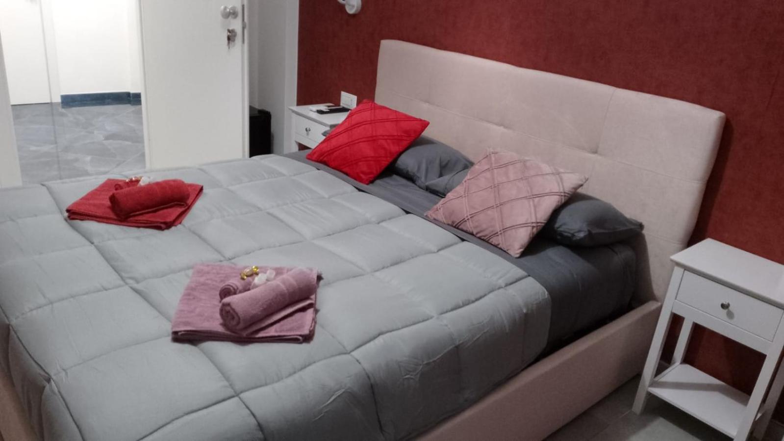 Double Room with Private Bathroom photo 2