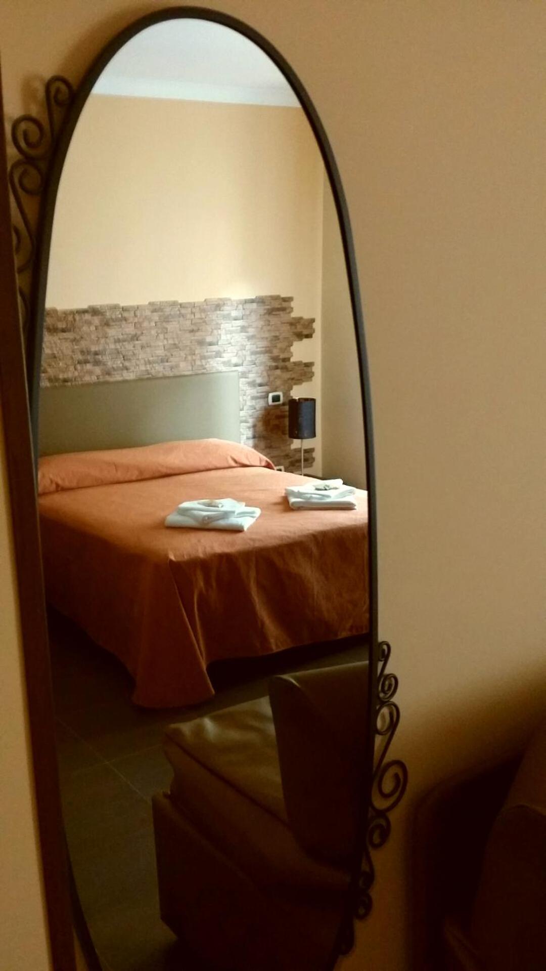 Quadruple Room with Private Bathroom photo 1