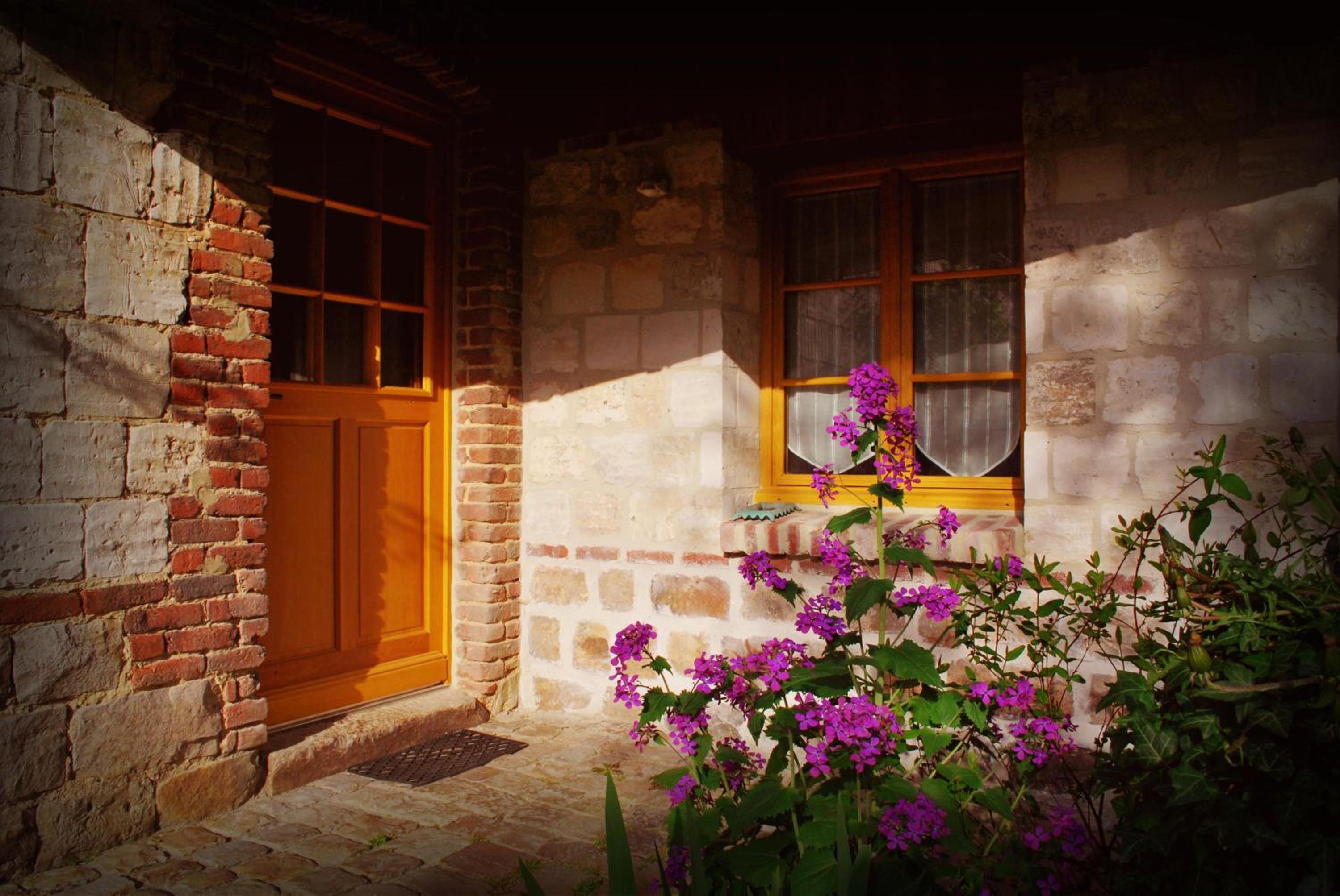 Three-Bedroom House - Photo 17