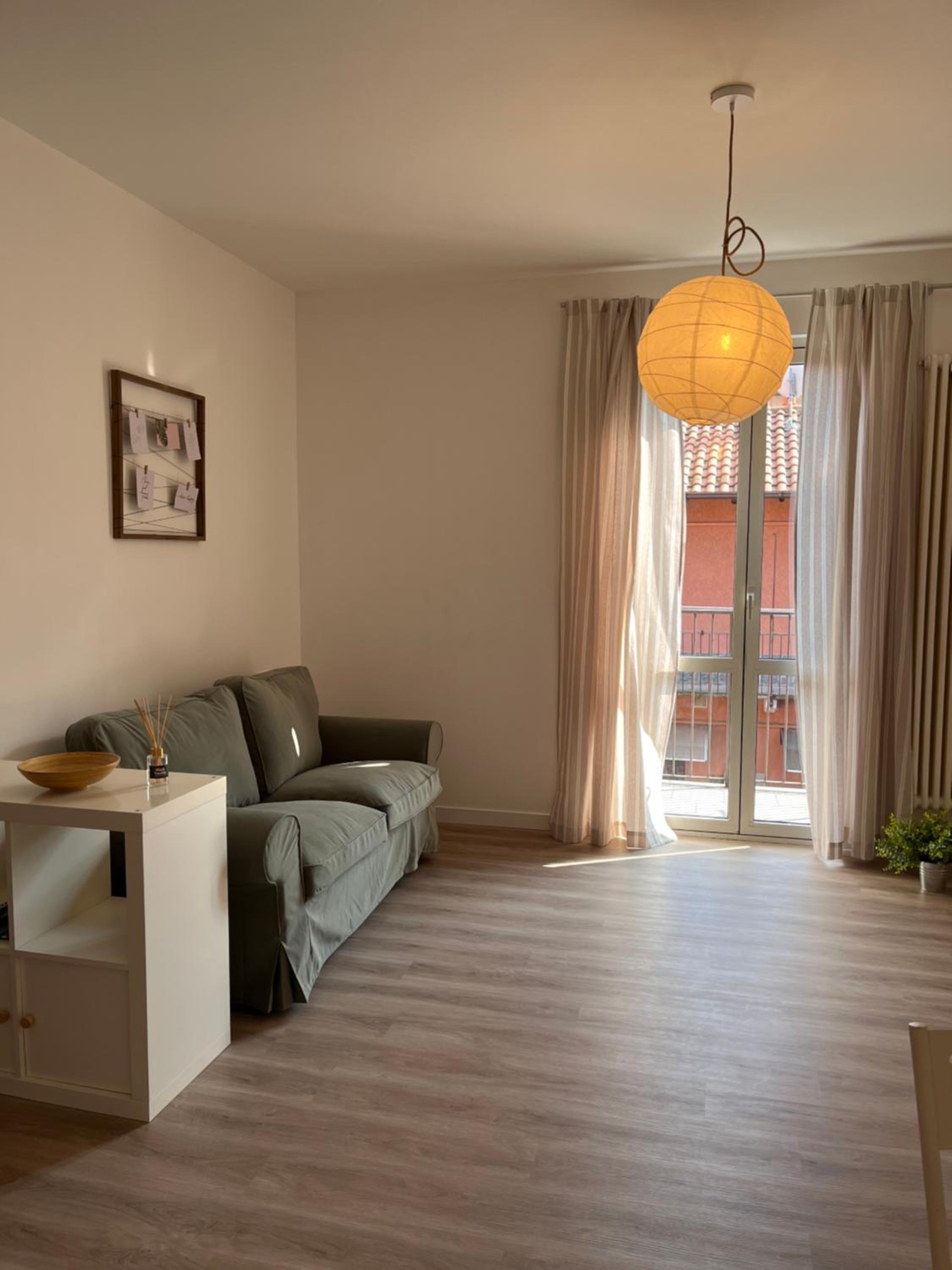 One-Bedroom Apartment photo 2