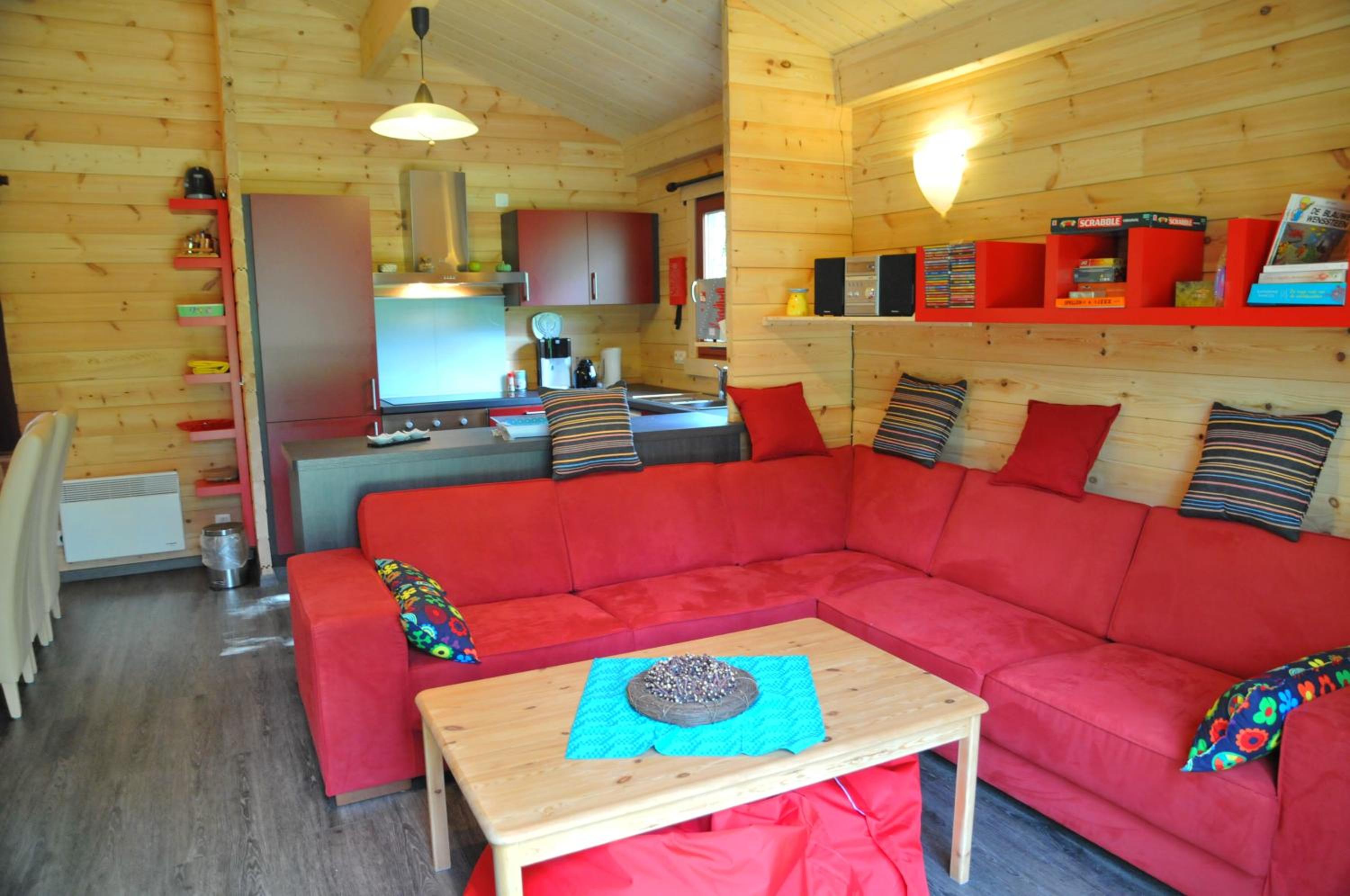 Three-Bedroom House photo 3