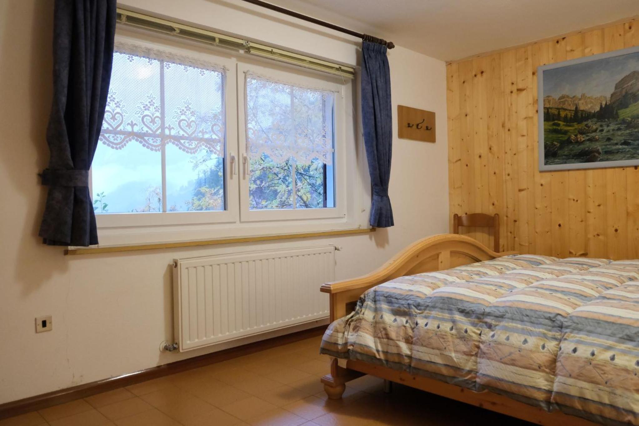 Two-Bedroom Apartment With Mountain View